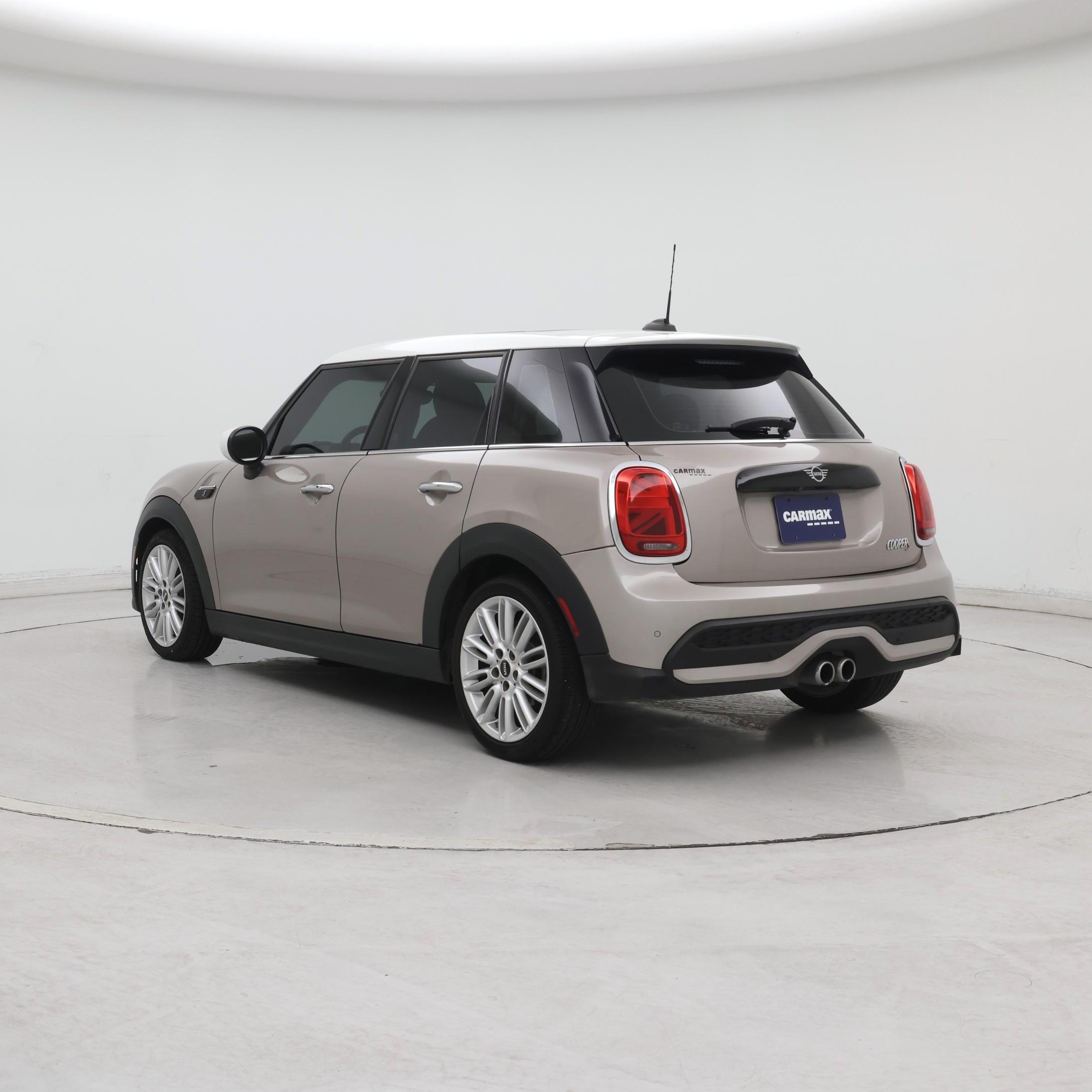 Thumbnail: 2023 MINI Cooper Hardtop - 2