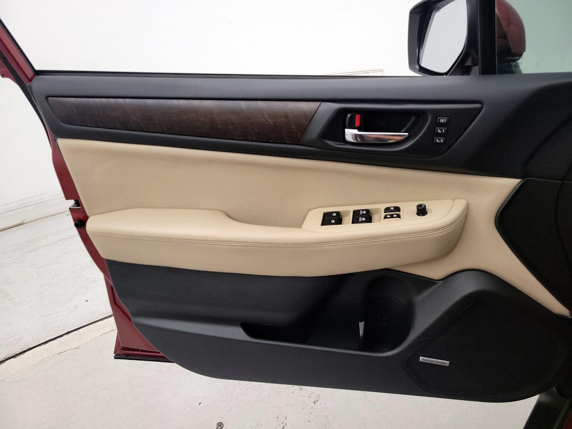Thumbnail: 2015 Subaru Outback - 12