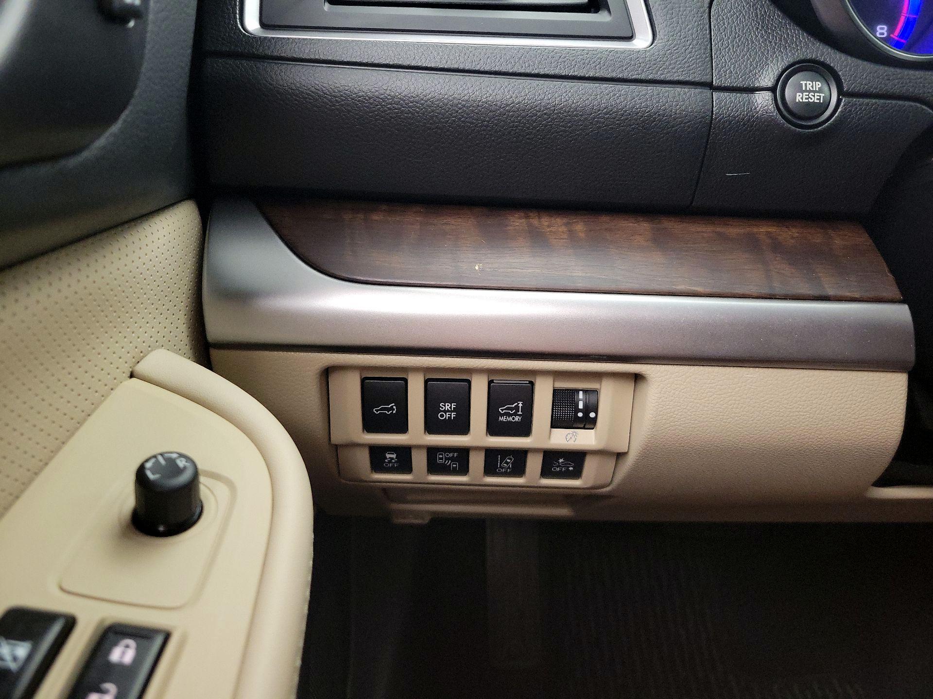 Thumbnail: 2015 Subaru Outback - 13