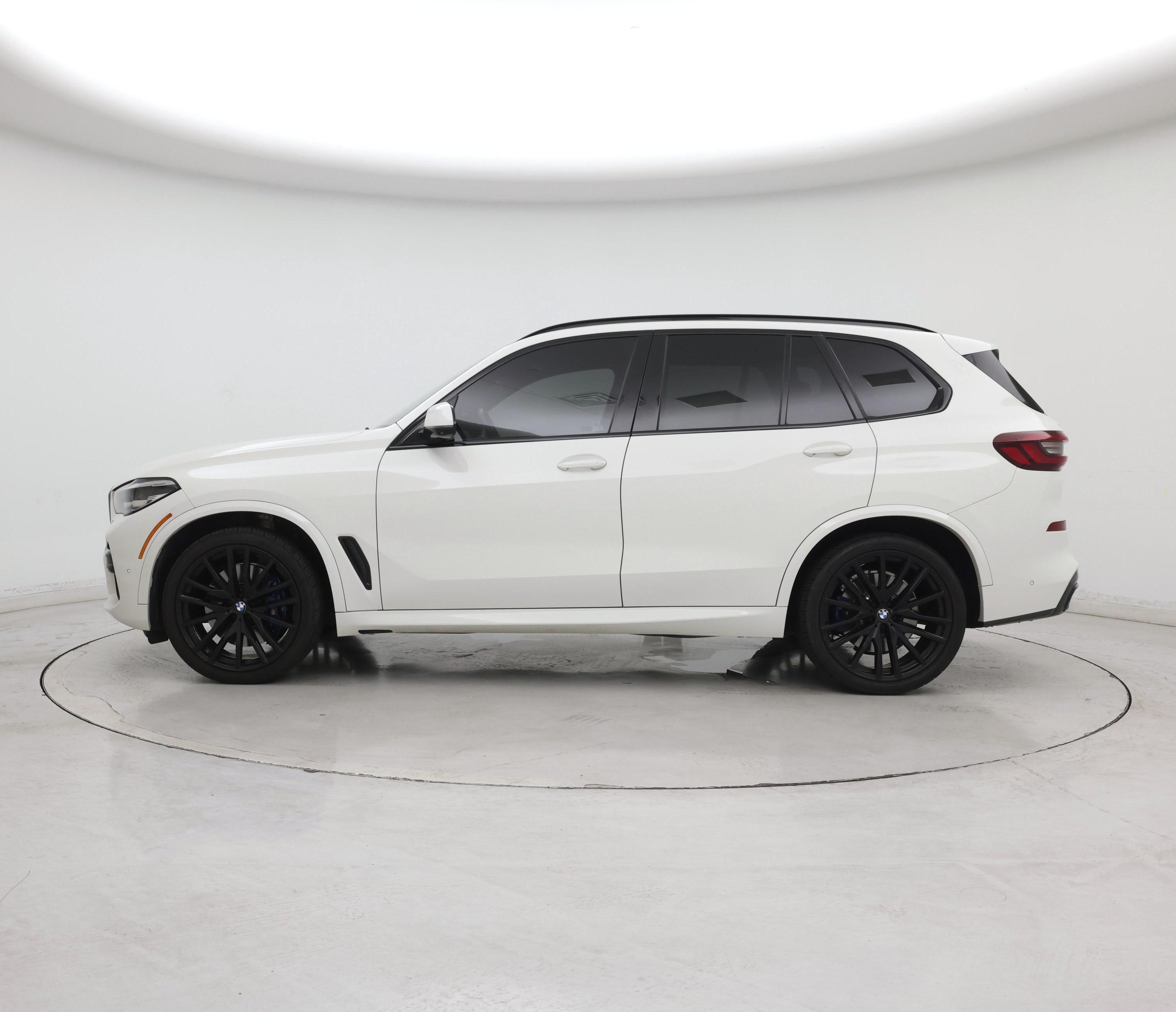 Thumbnail: 2022 BMW X5 - 3