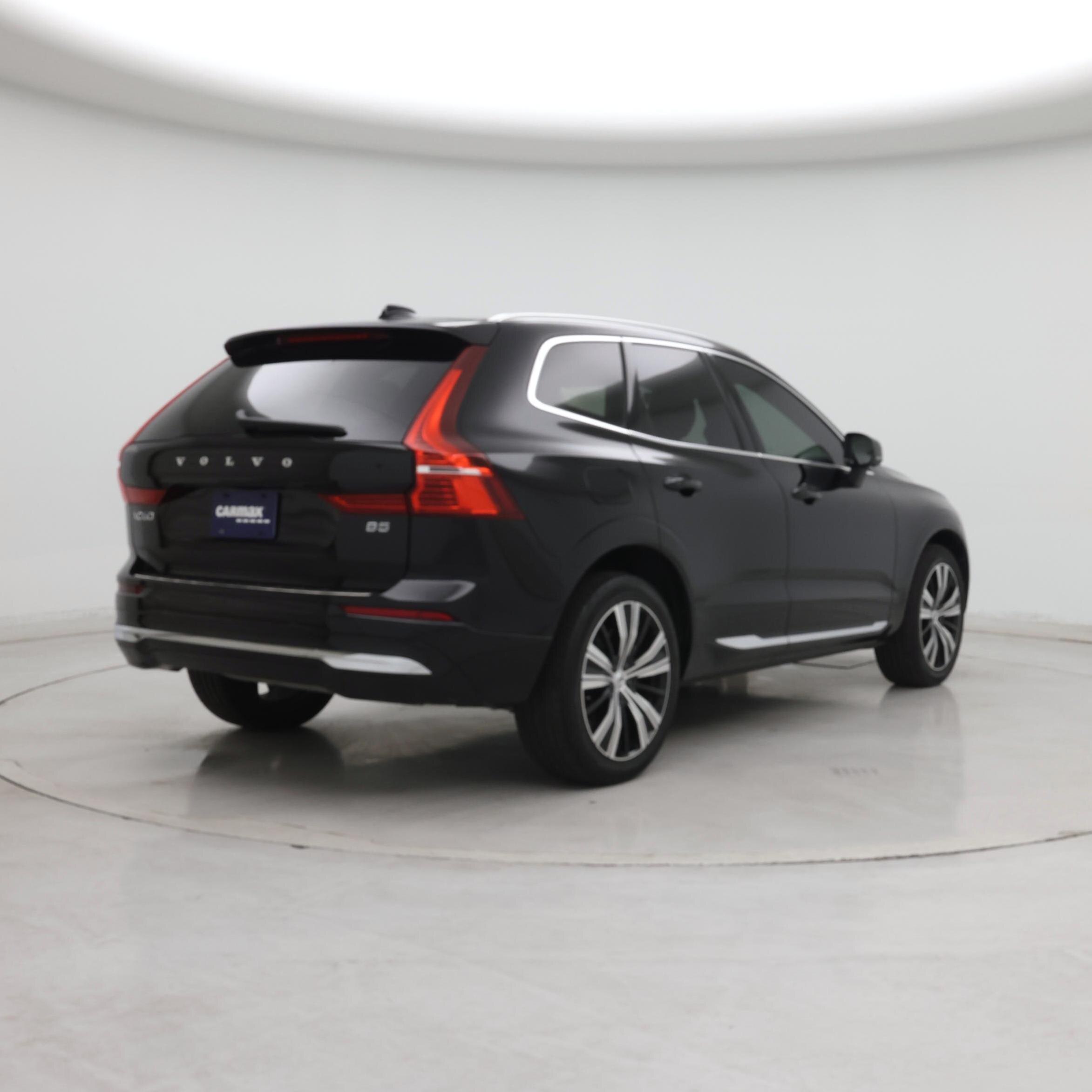 Thumbnail: 2023 Volvo XC60 - 8