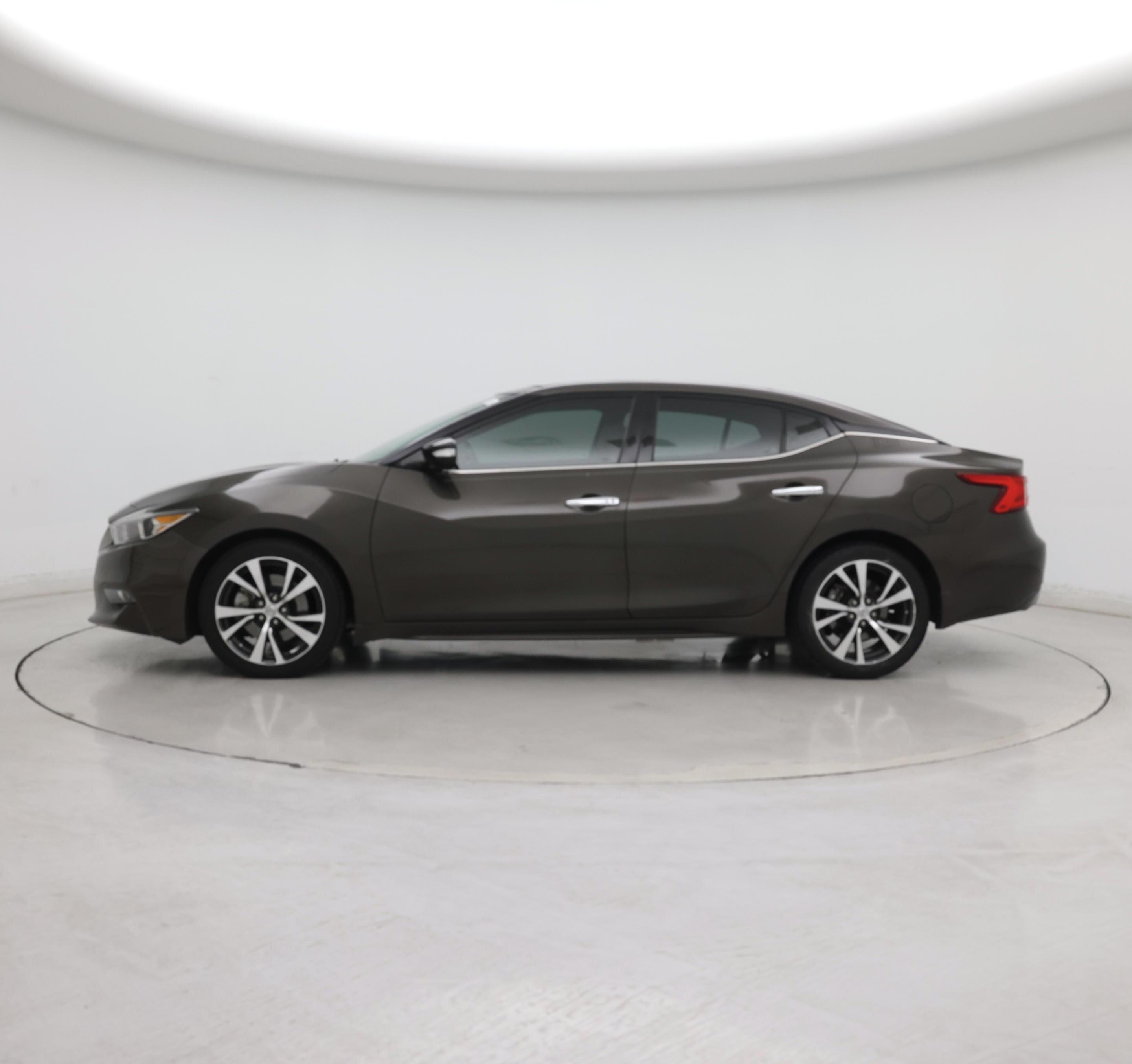 Thumbnail: 2016 Nissan Maxima - 3
