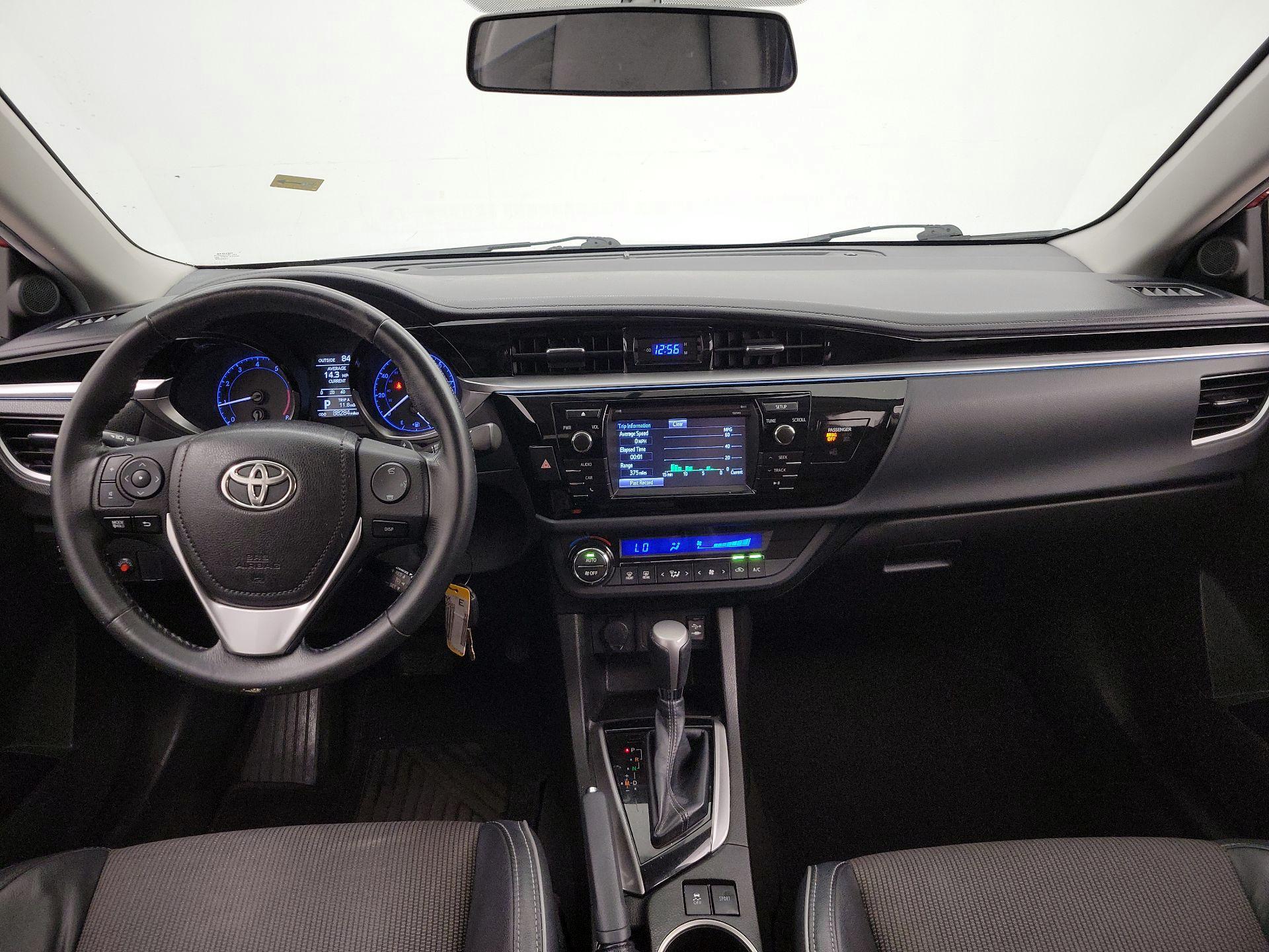 Thumbnail: 2015 Toyota Corolla - 9