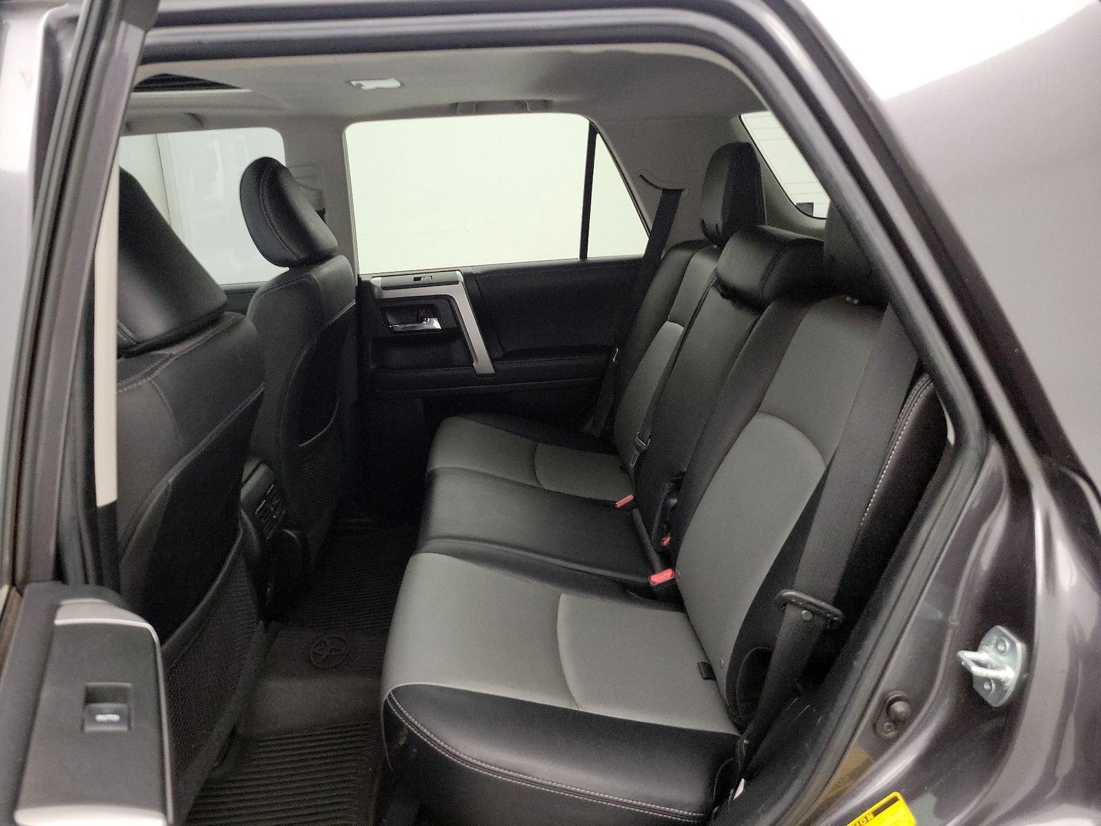 2021 Toyota 4Runner SR5 Premium - Photo 22