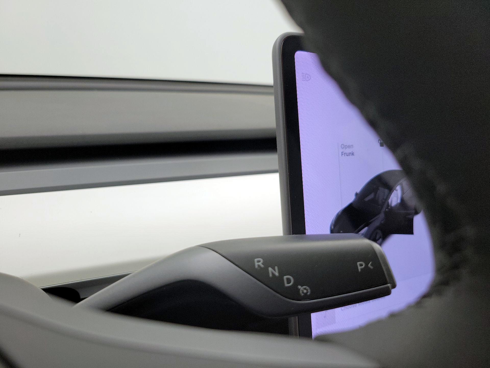 Thumbnail: 2021 Tesla Model 3 - 17