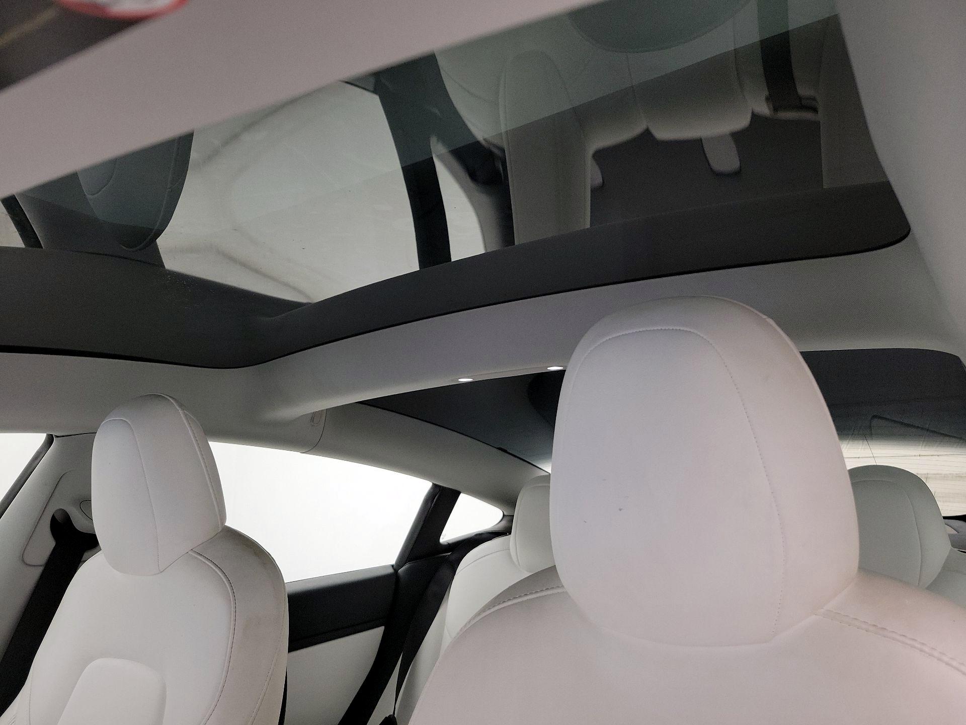 Thumbnail: 2021 Tesla Model 3 - 18