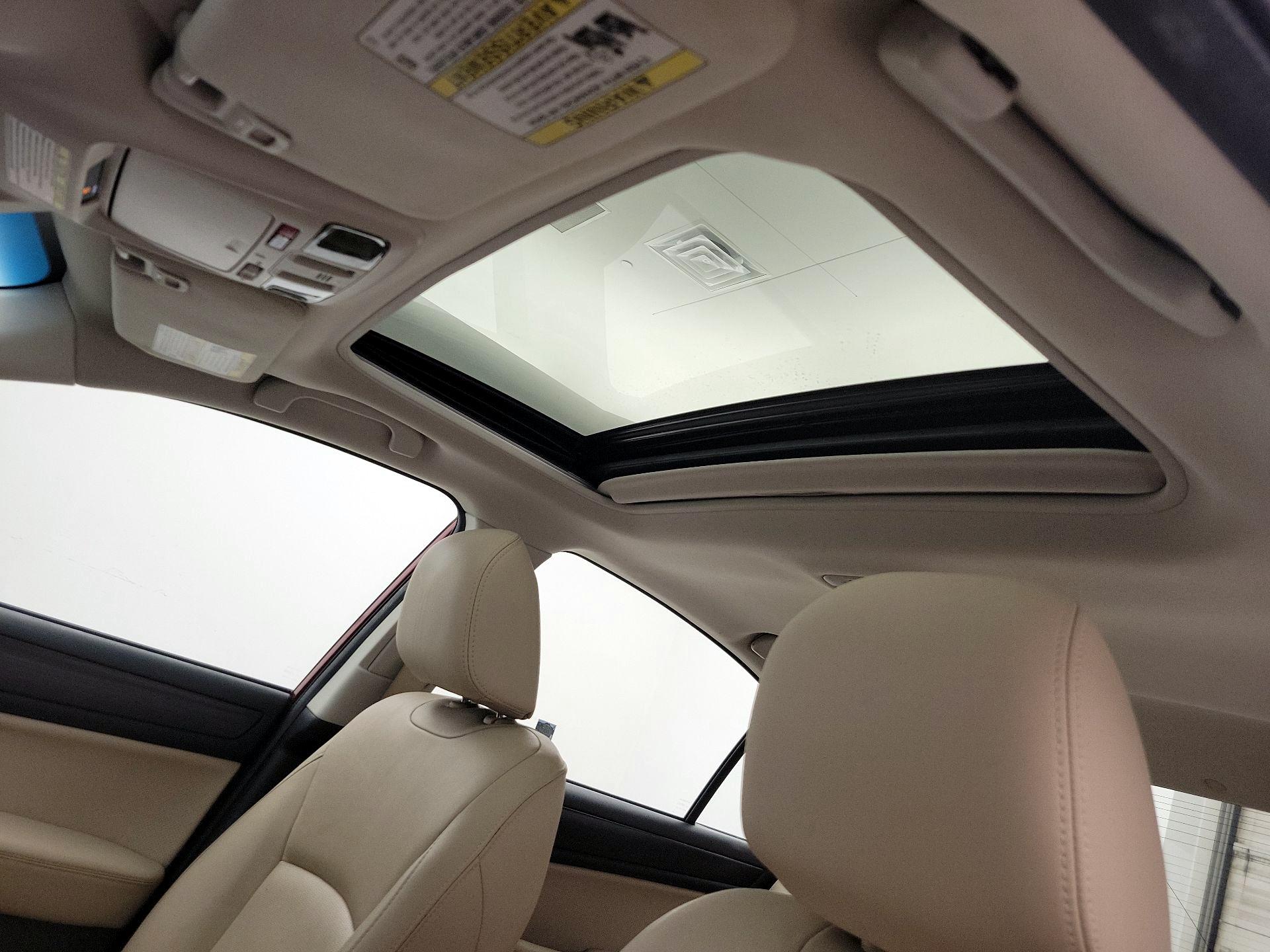 Thumbnail: 2016 Subaru Legacy - 20