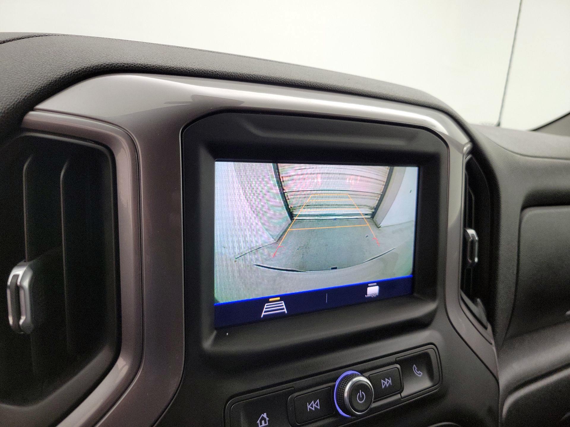 Thumbnail: 2021 Chevrolet Silverado 1500 - 14