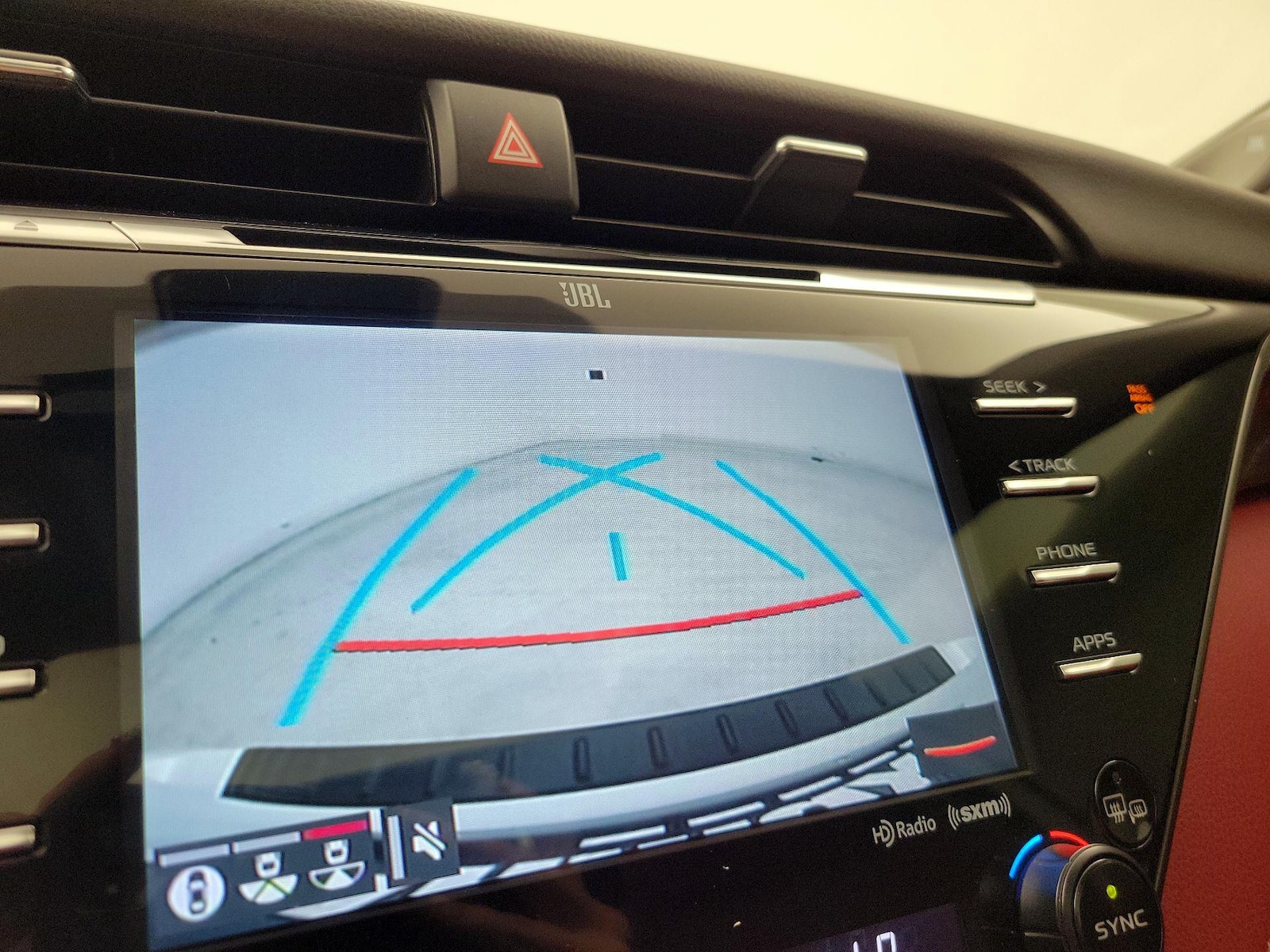 2020 Toyota Camry XSE - Photo 16