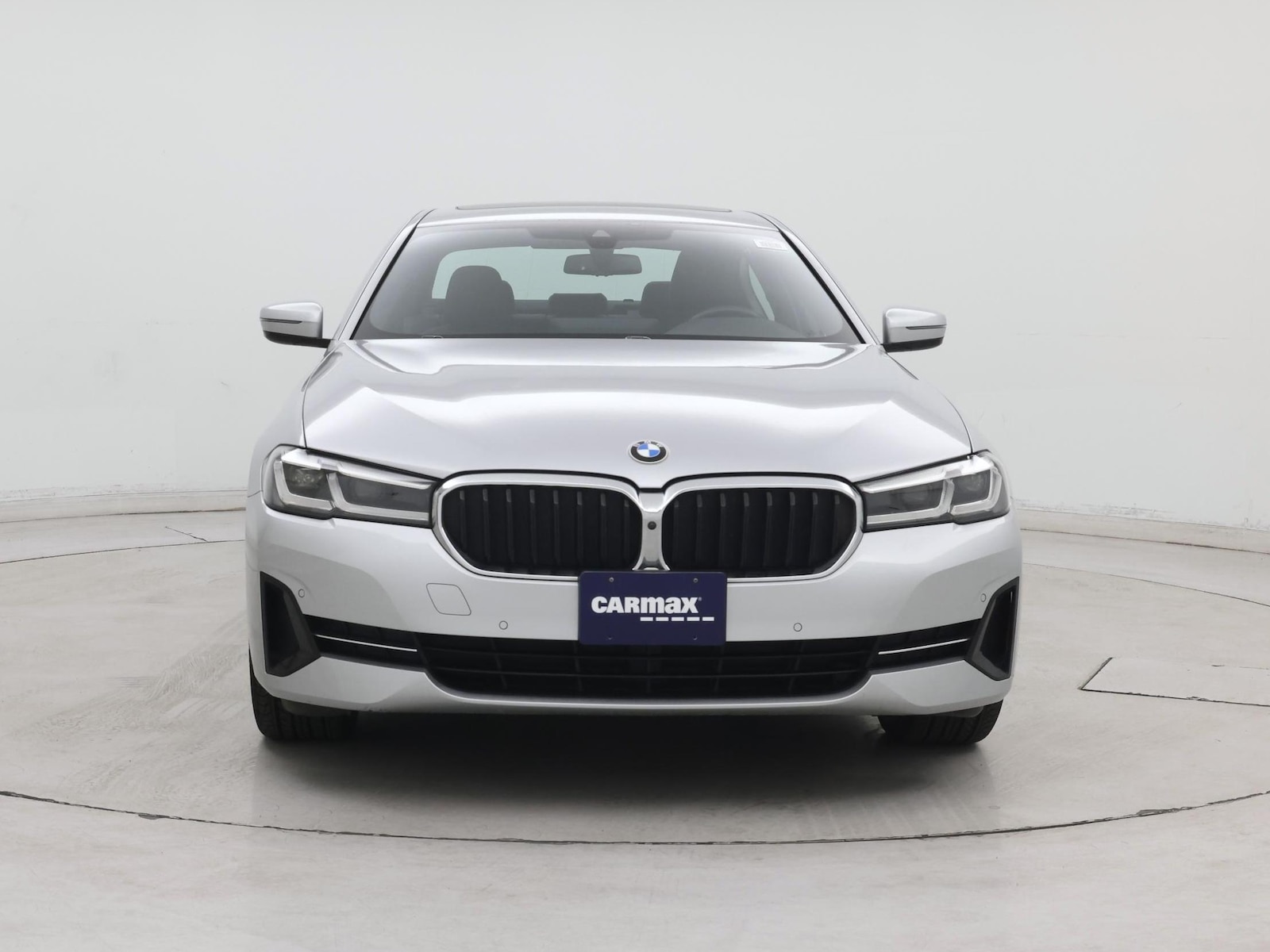 2021 BMW 5 Series 530e - Photo 6
