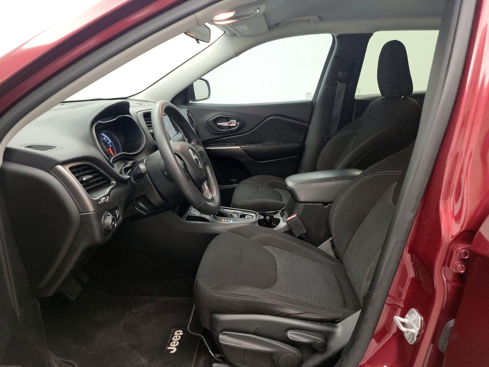 2019 Jeep Cherokee Latitude - Photo 12
