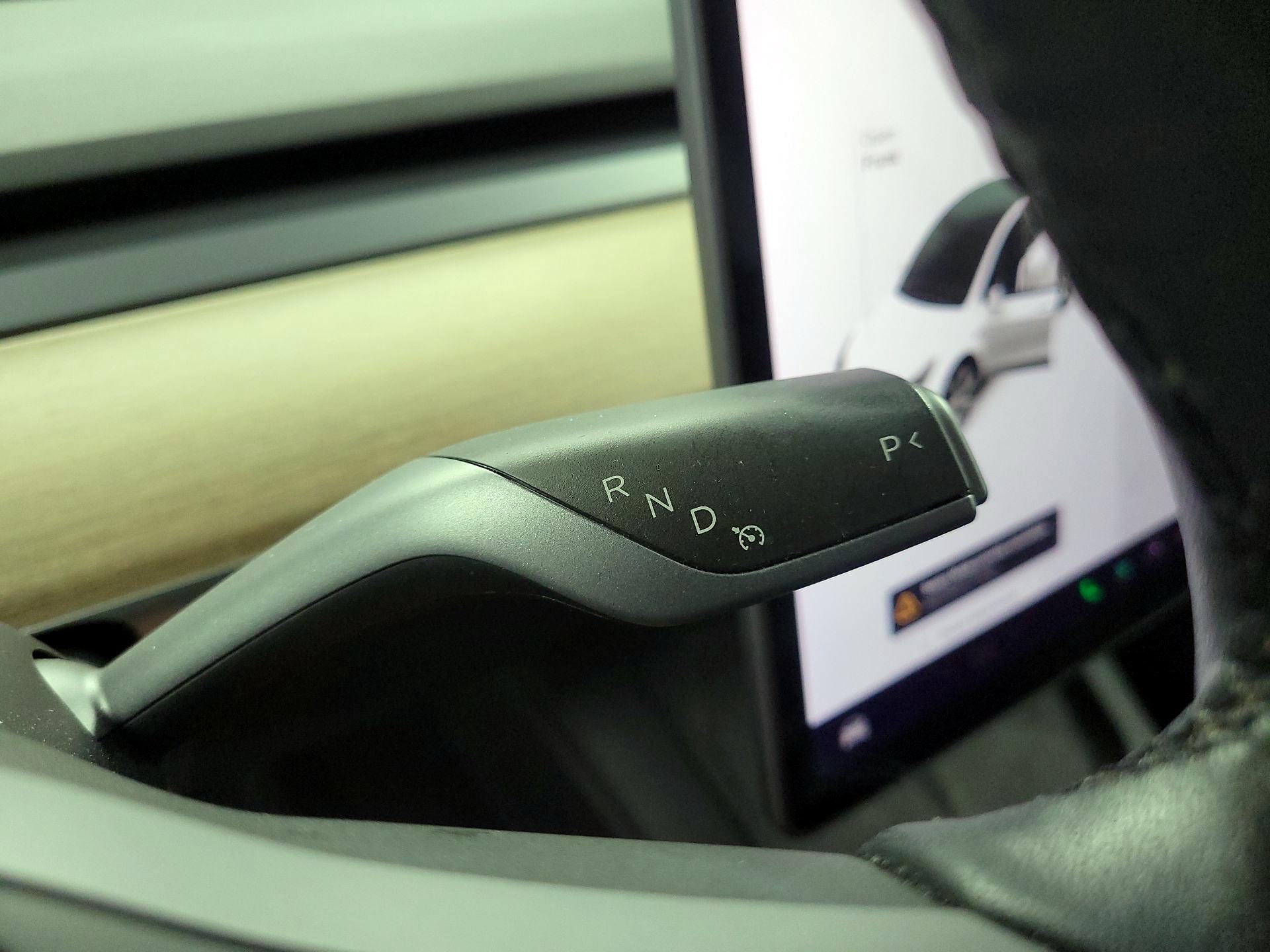 Thumbnail: 2021 Tesla Model Y - 17