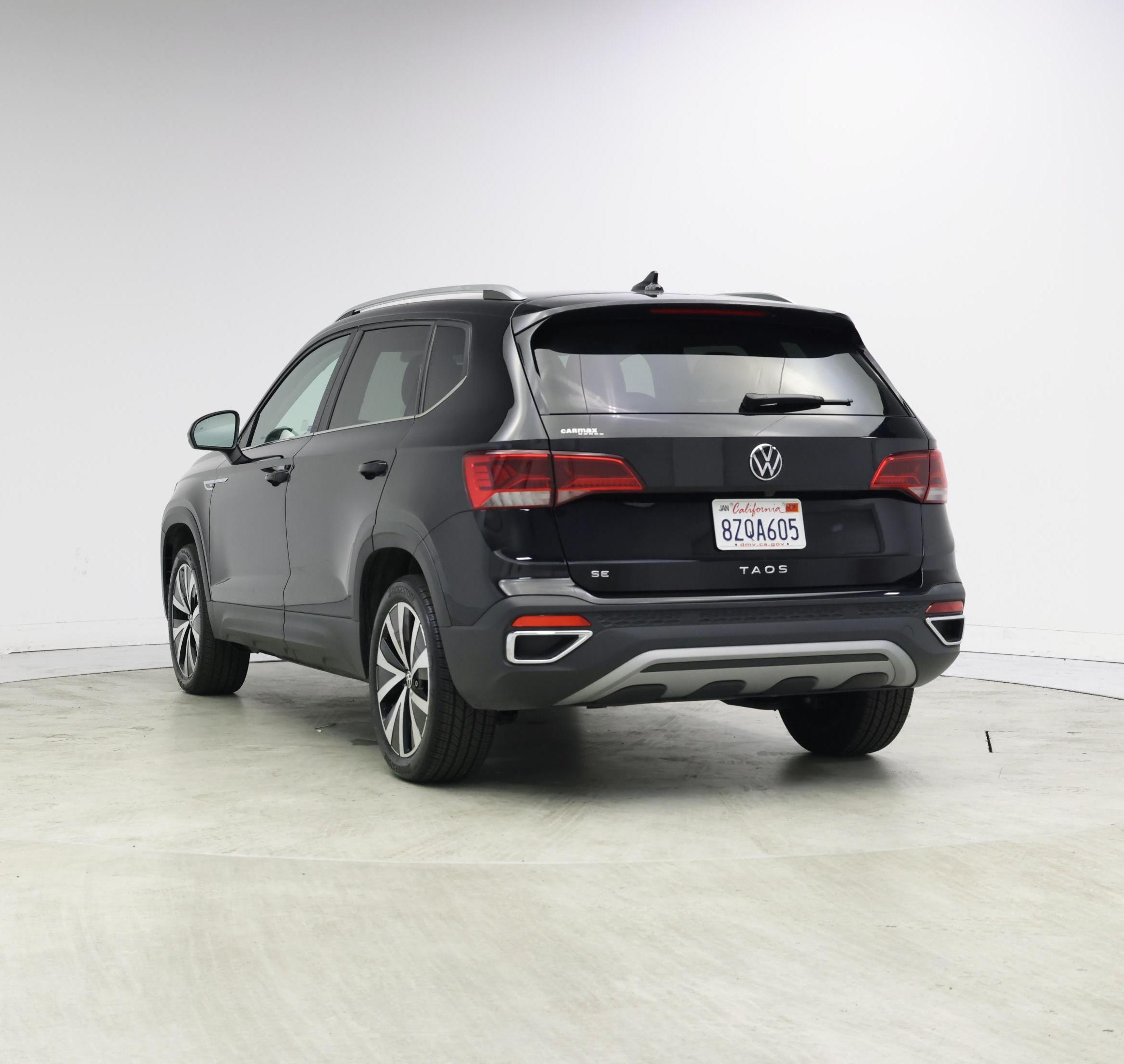Thumbnail: 2022 Volkswagen Taos - 2