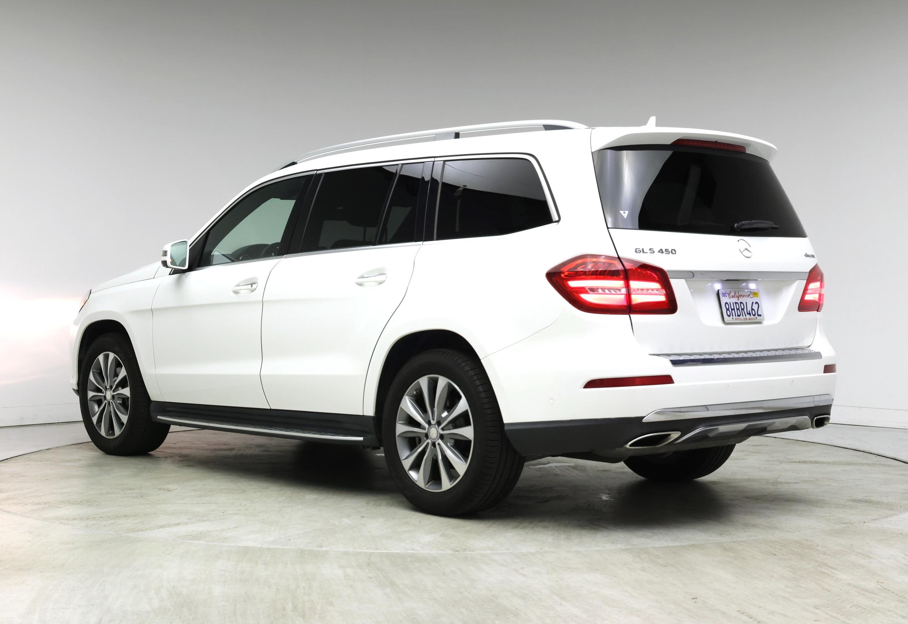 Thumbnail: 2019 Mercedes-Benz GLS - 2