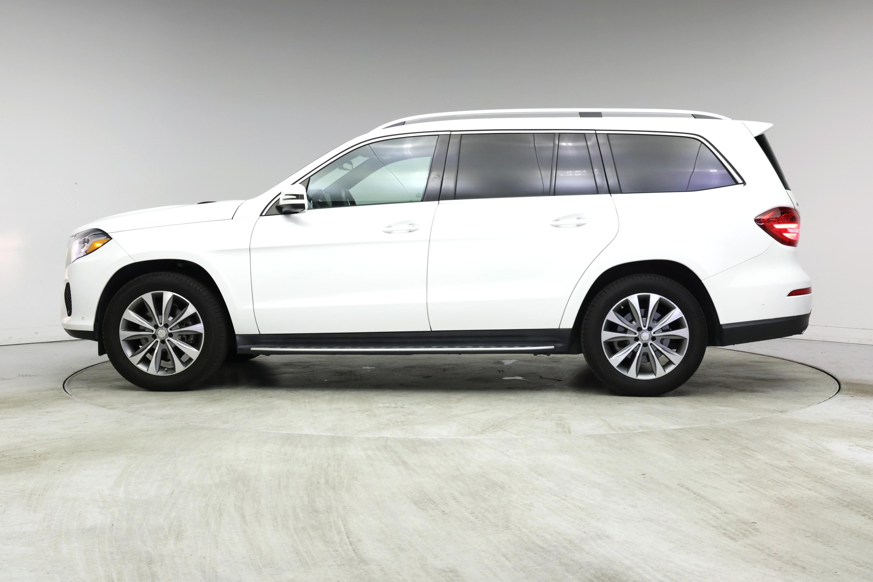 Thumbnail: 2019 Mercedes-Benz GLS - 3