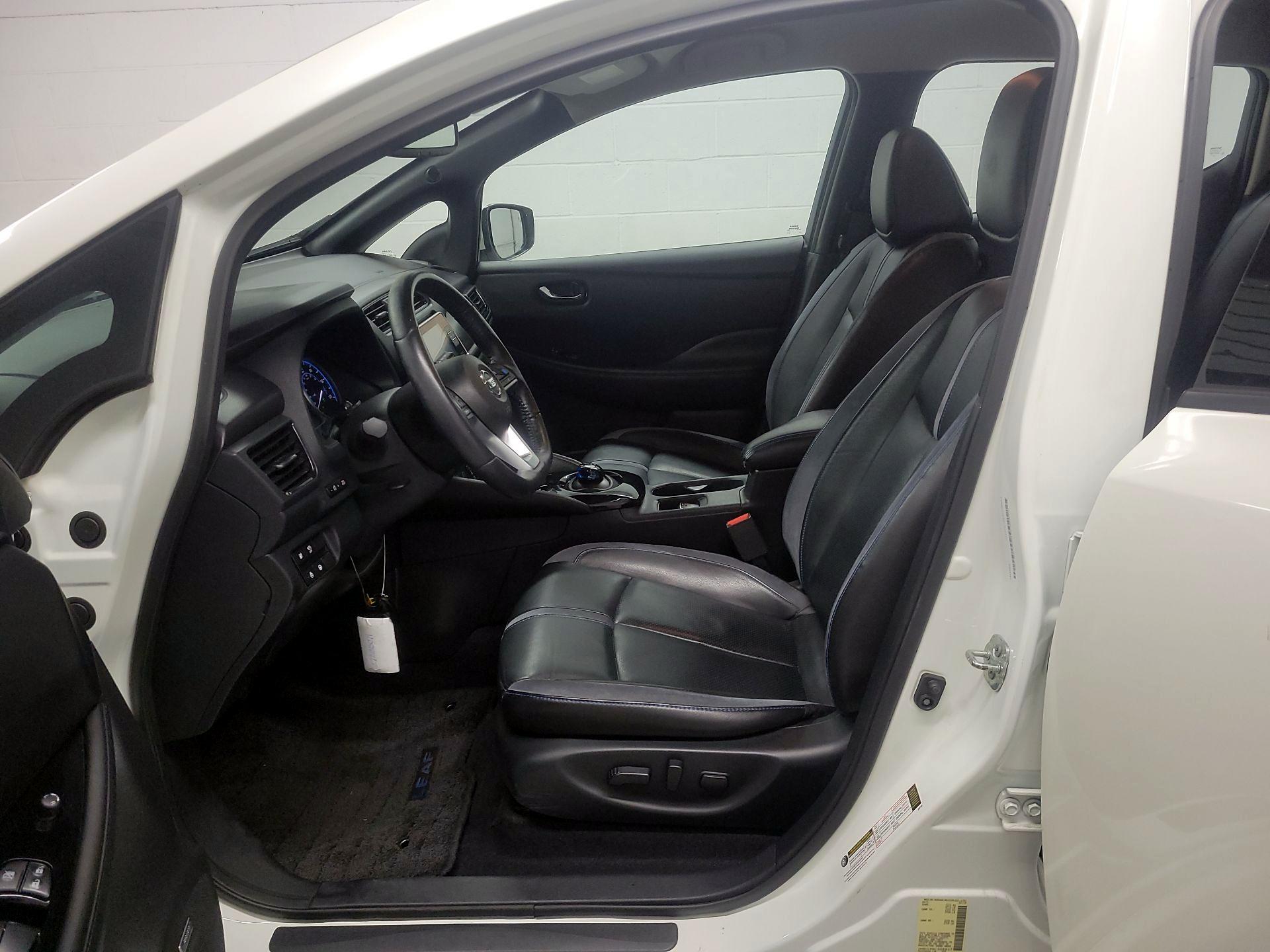 Thumbnail: 2019 Nissan Leaf - 11