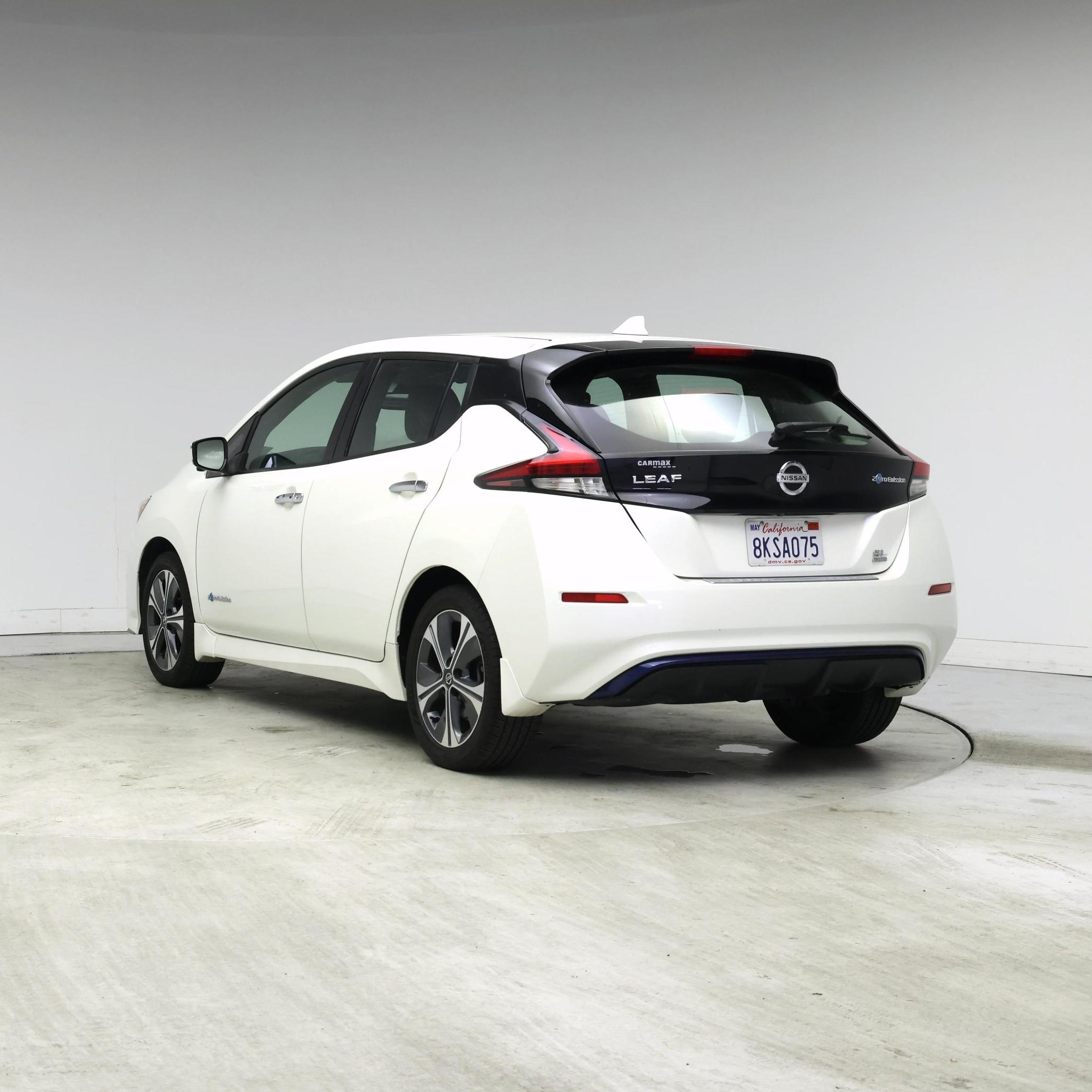 Thumbnail: 2019 Nissan Leaf - 2