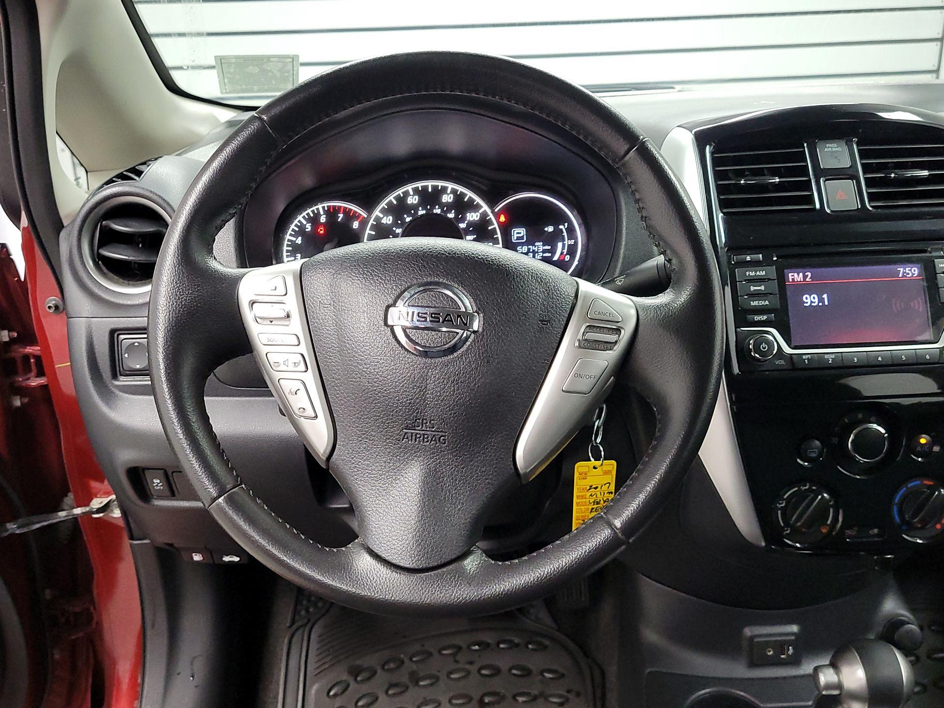 Thumbnail: 2017 Nissan Versa Note - 10