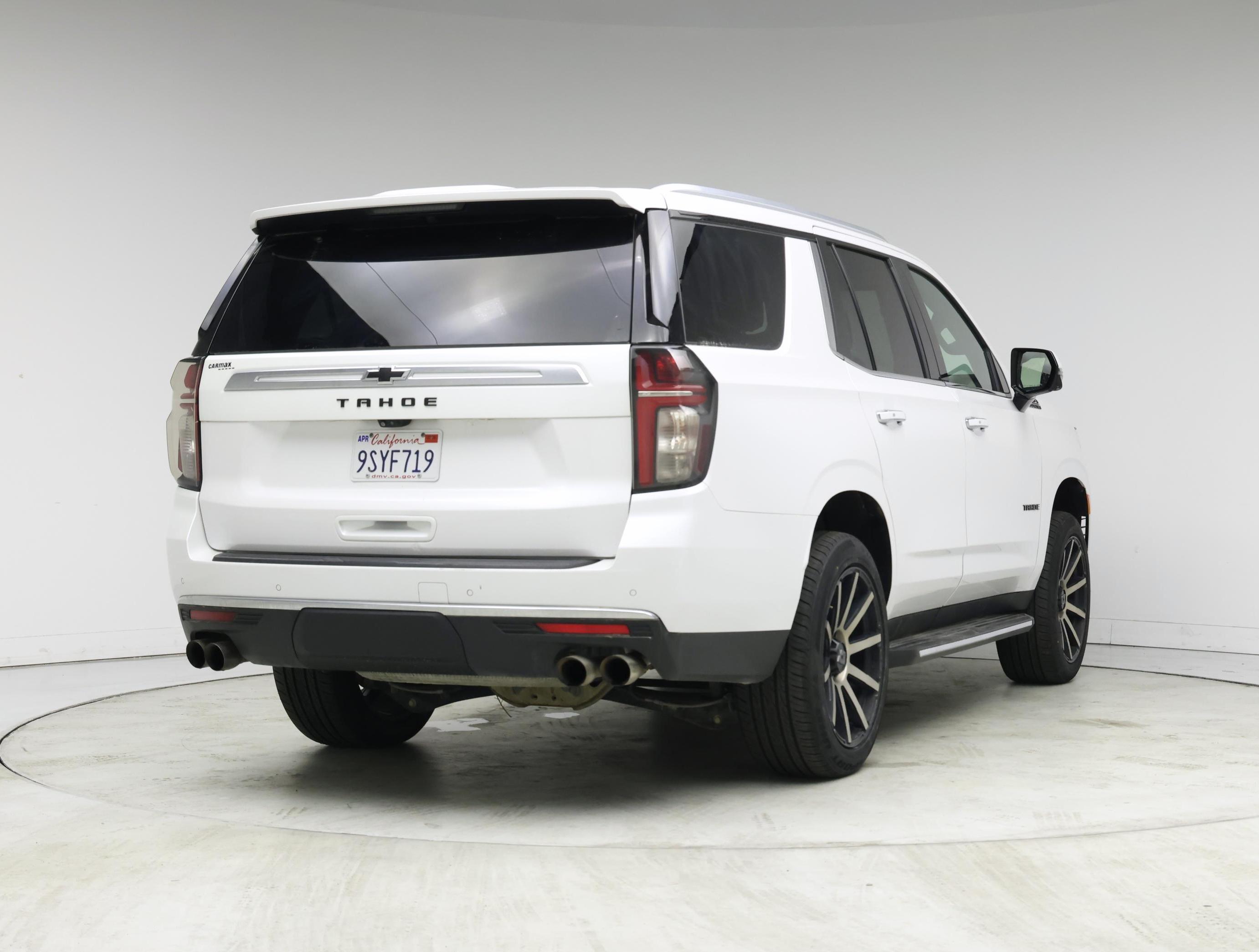 Thumbnail: 2021 Chevrolet Tahoe - 8