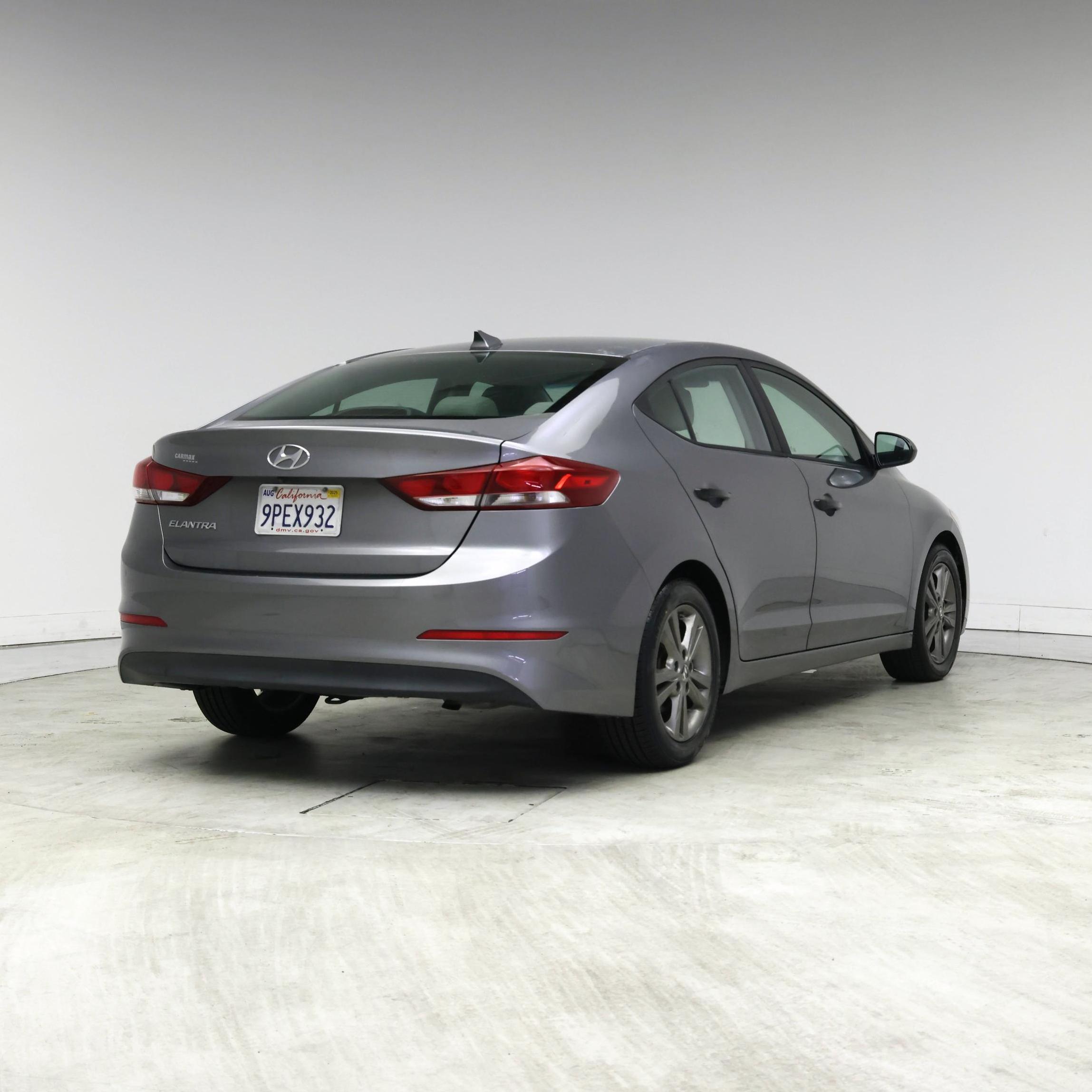 Thumbnail: 2018 Hyundai Elantra - 8