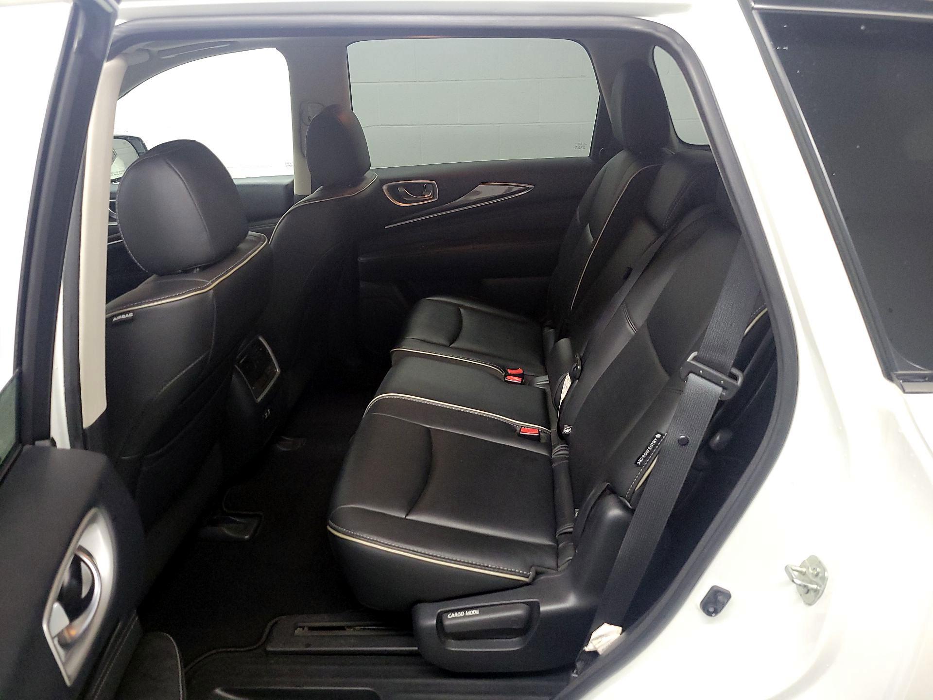 Thumbnail: 2020 INFINITI QX60 - 17