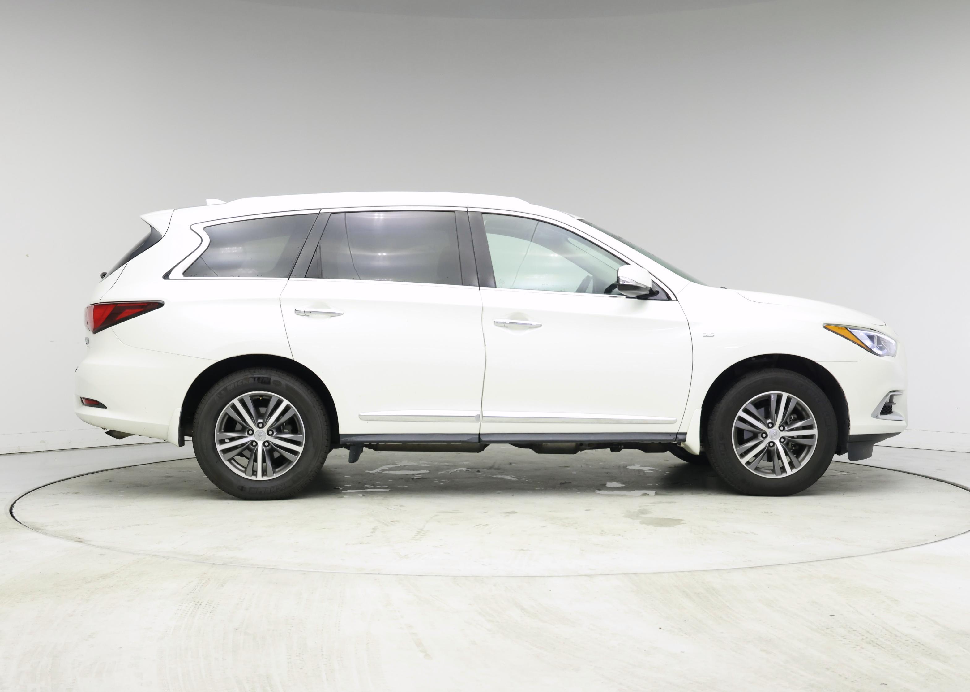 Thumbnail: 2020 INFINITI QX60 - 7