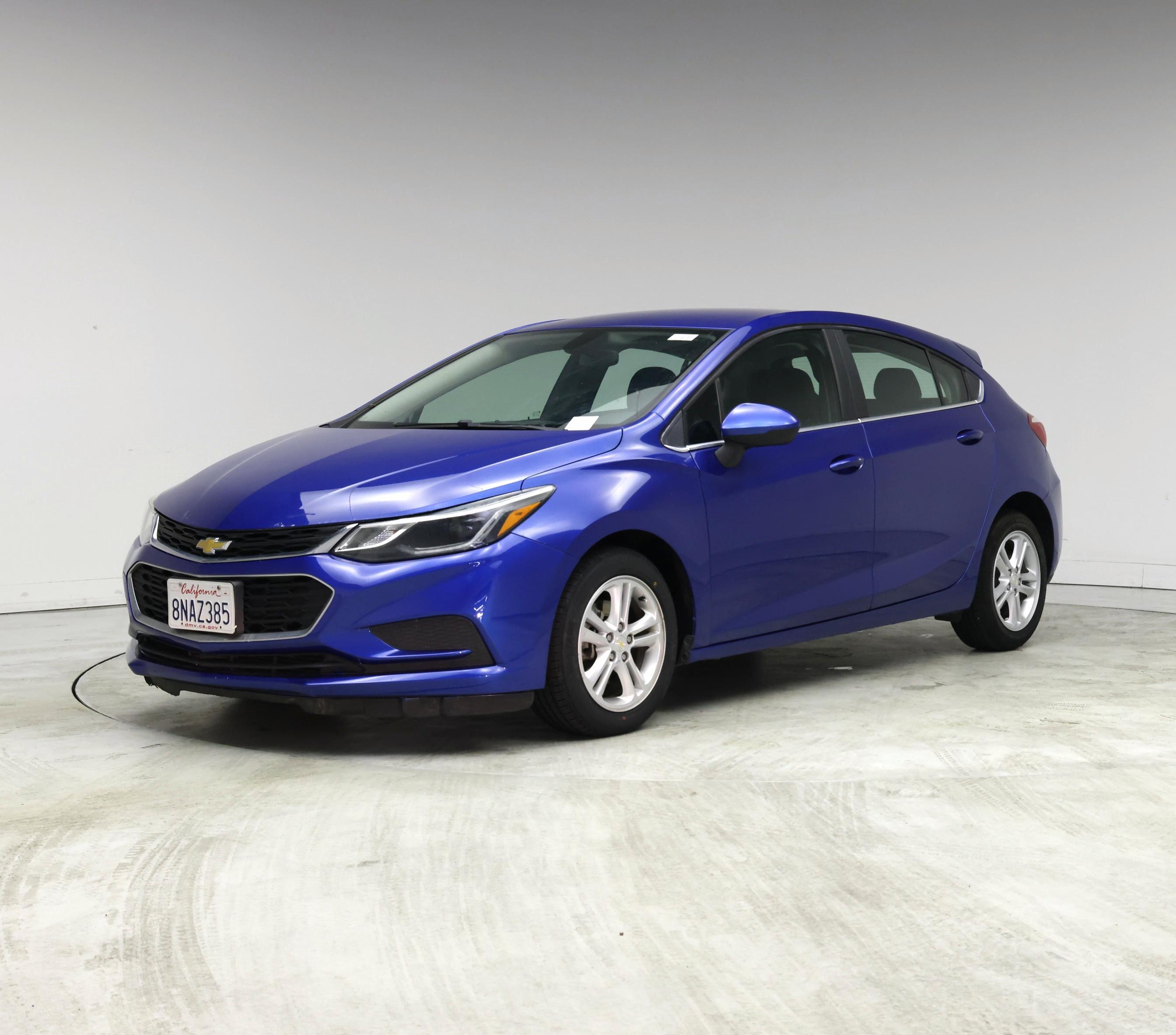 Thumbnail: 2018 Chevrolet Cruze - 4