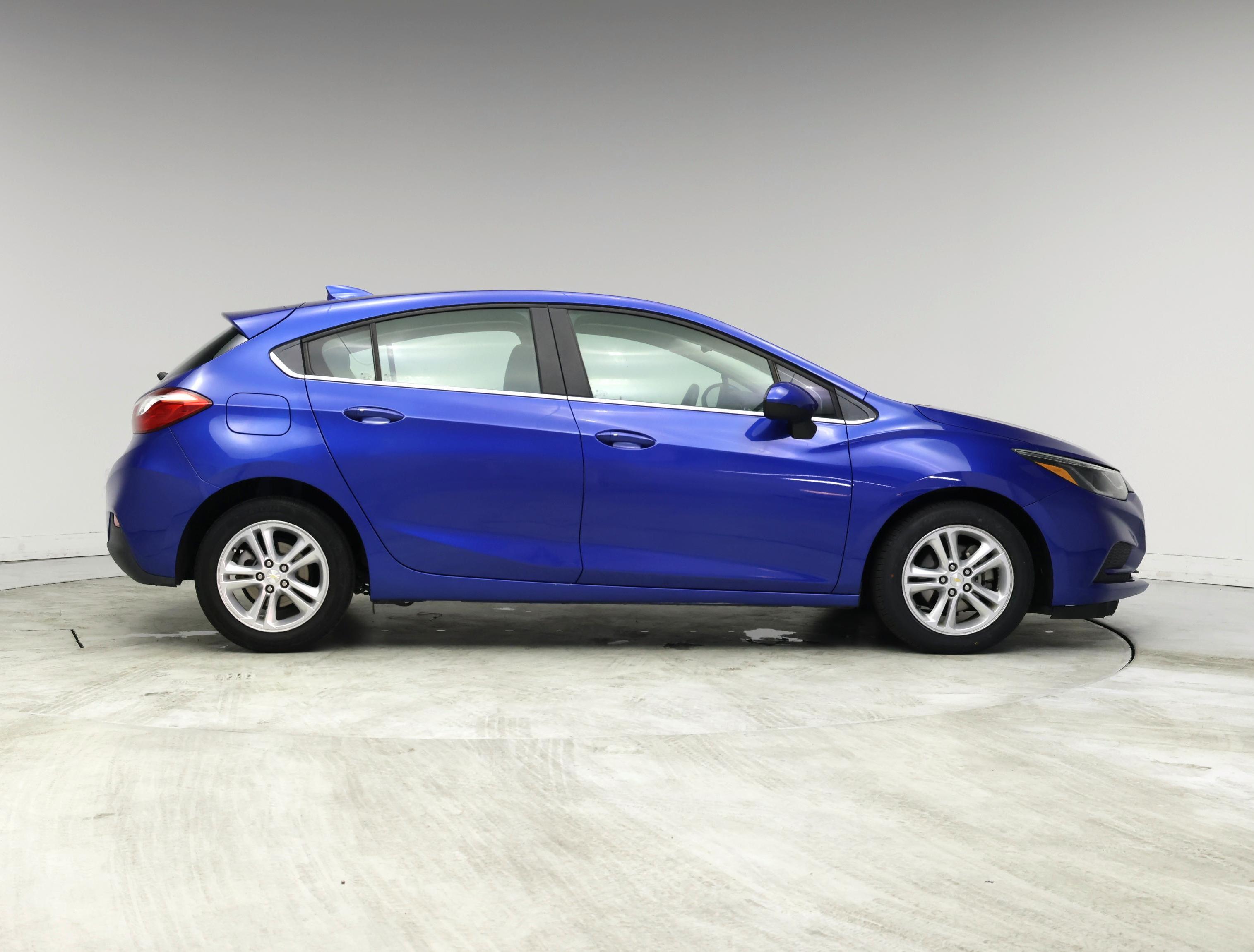 Thumbnail: 2018 Chevrolet Cruze - 7