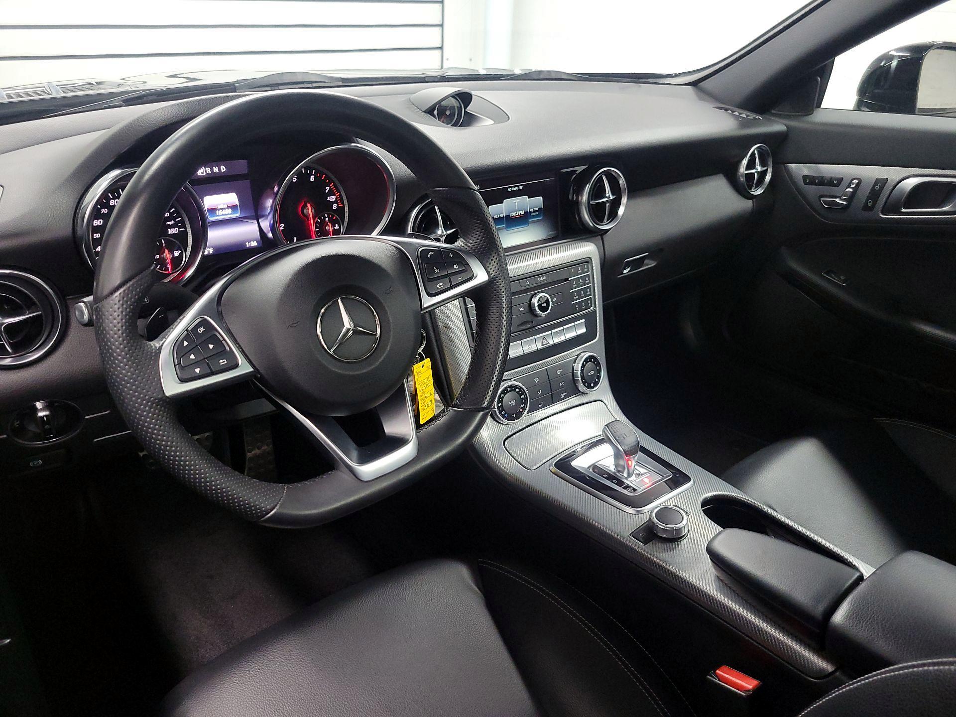 Thumbnail: 2019 Mercedes-Benz SLC - 9