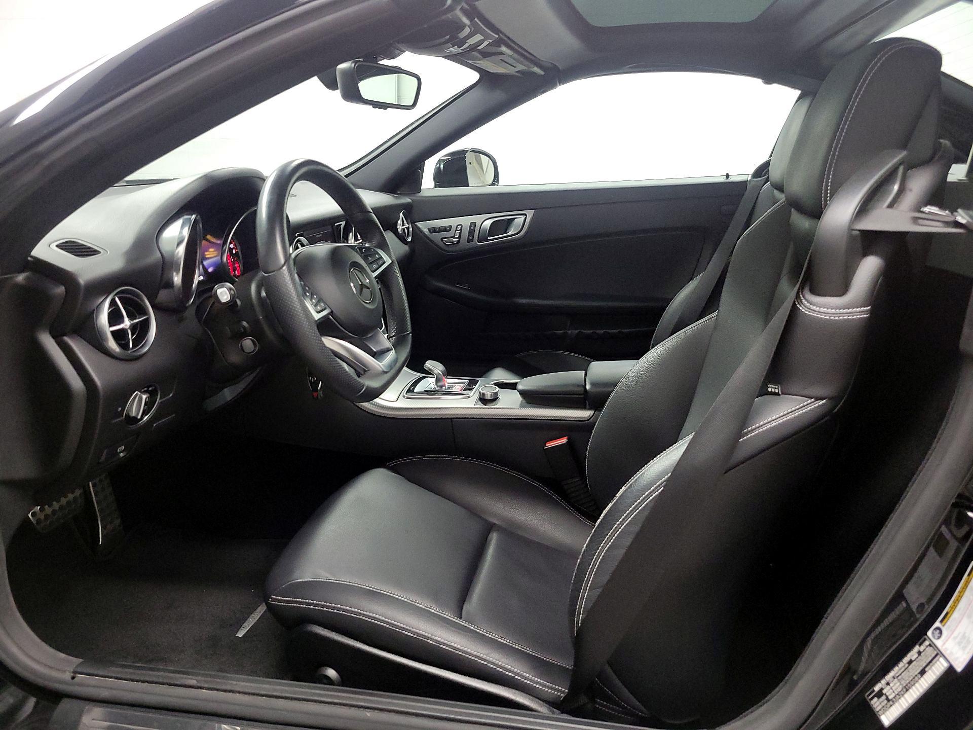 Thumbnail: 2019 Mercedes-Benz SLC - 11