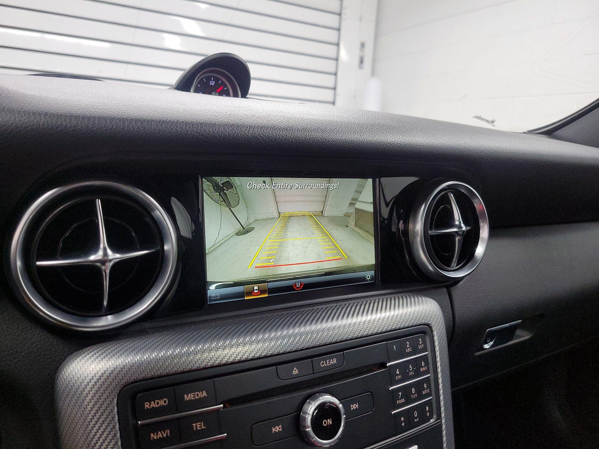 Thumbnail: 2019 Mercedes-Benz SLC - 14