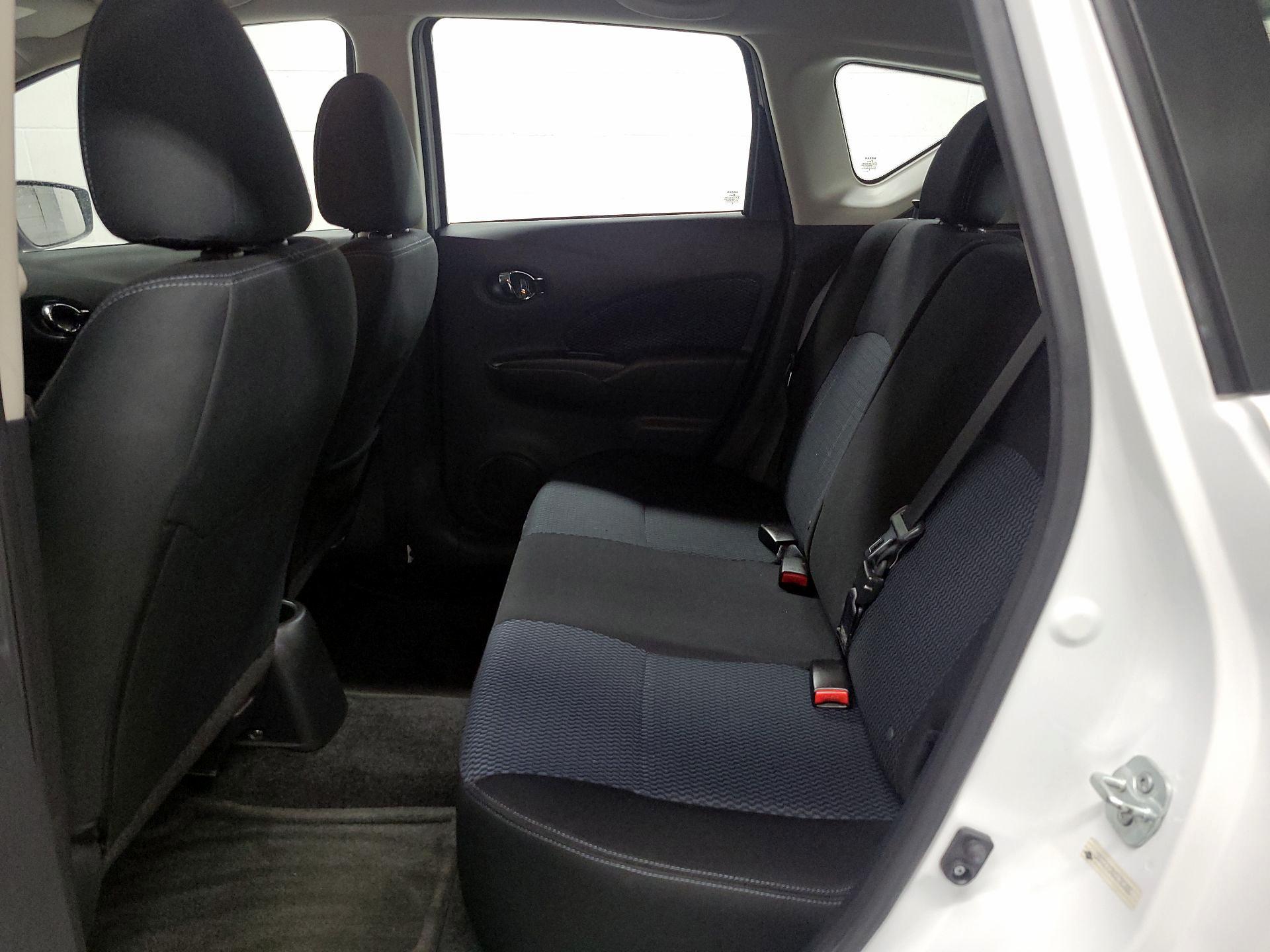 Thumbnail: 2016 Nissan Versa Note - 18