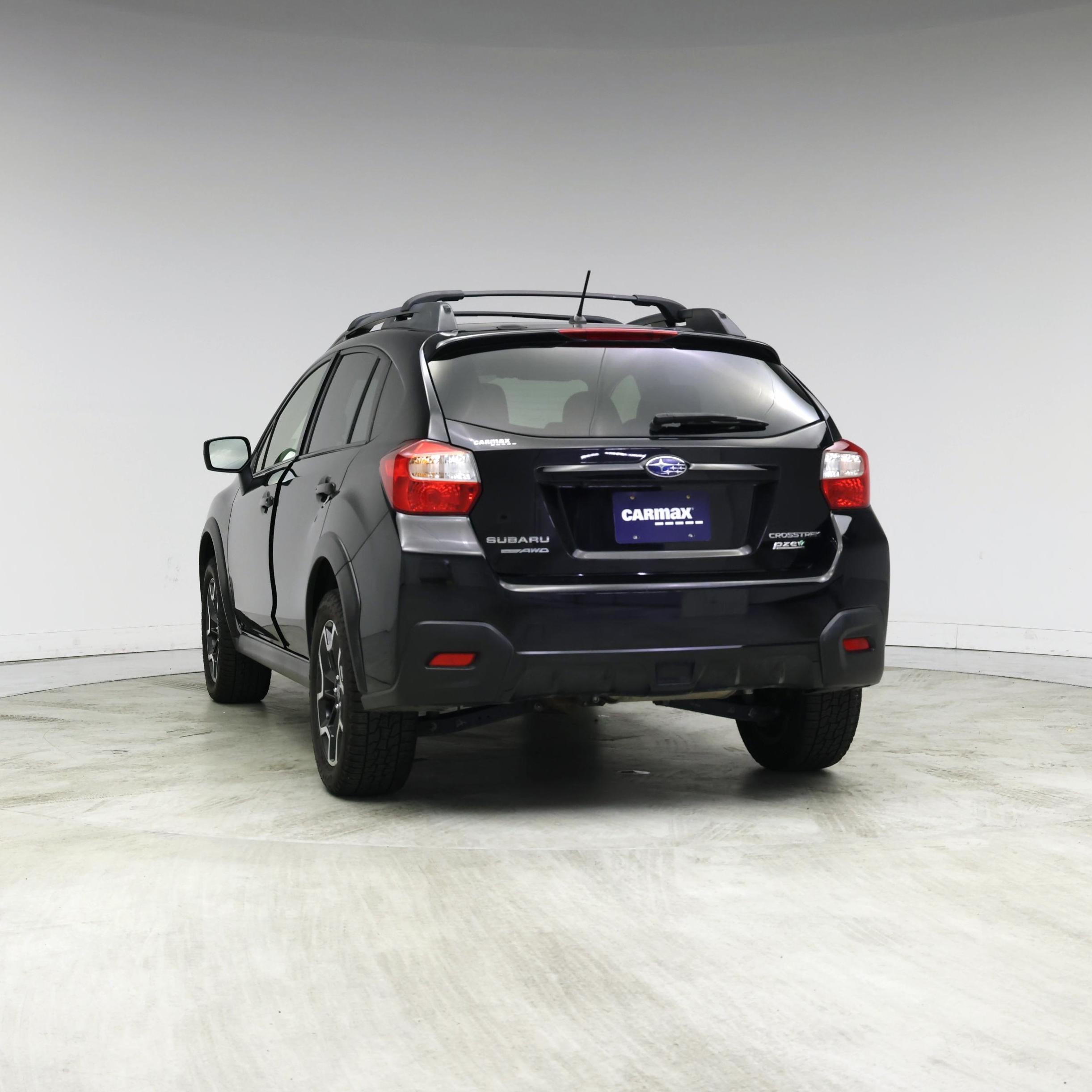 Thumbnail: 2017 Subaru Crosstrek - 2