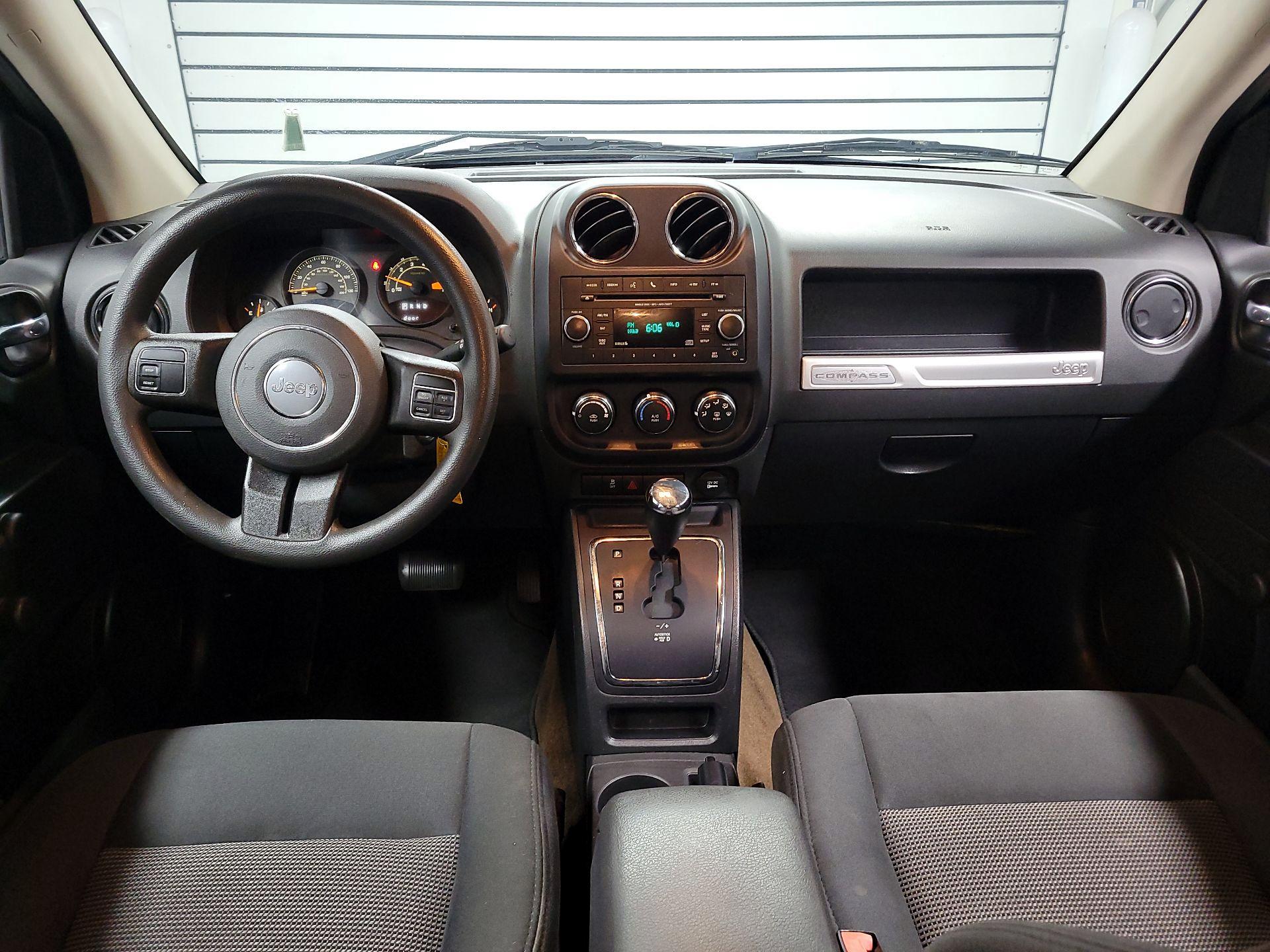 Thumbnail: 2014 Jeep Compass - 9