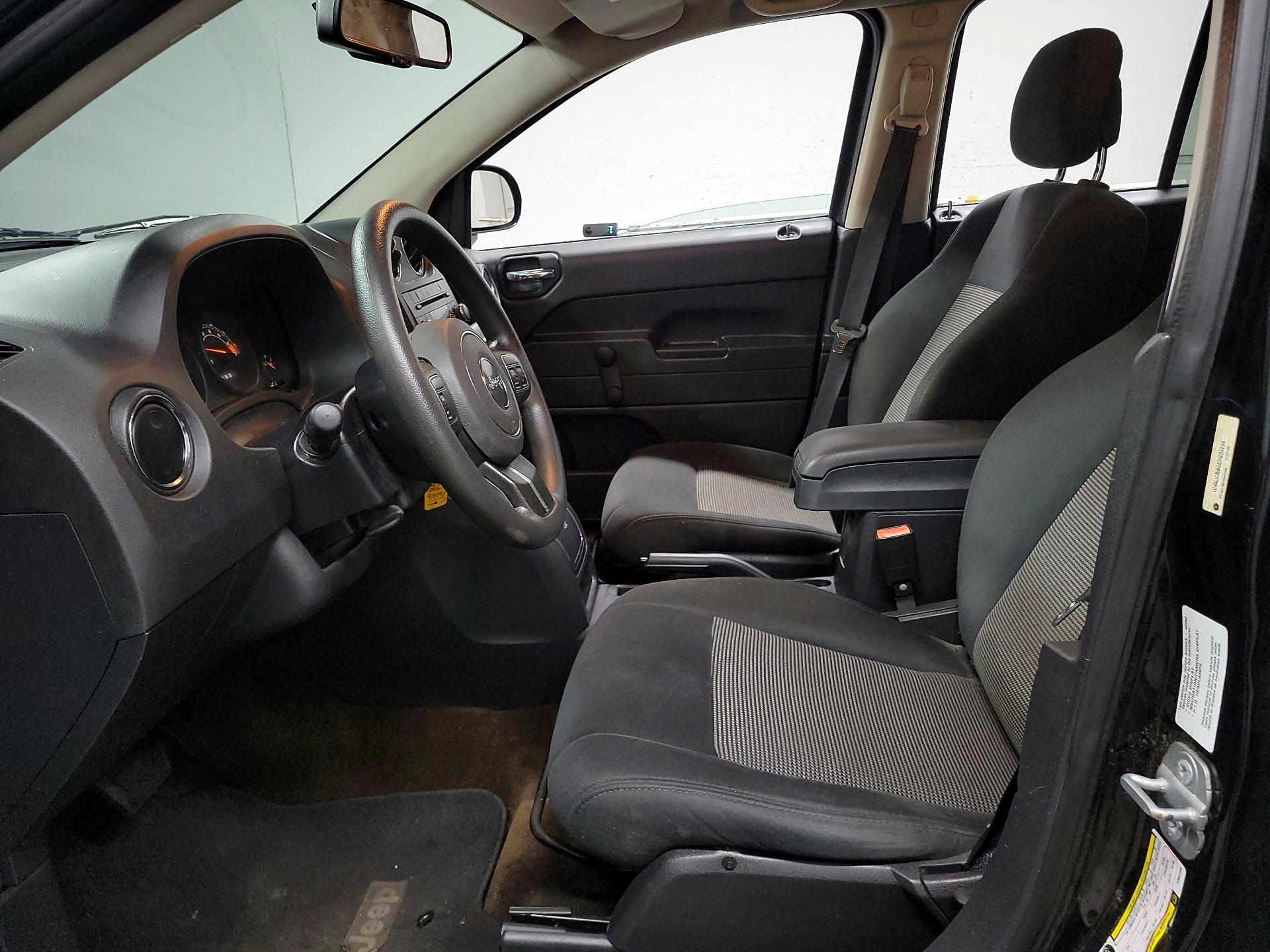 Thumbnail: 2014 Jeep Compass - 11