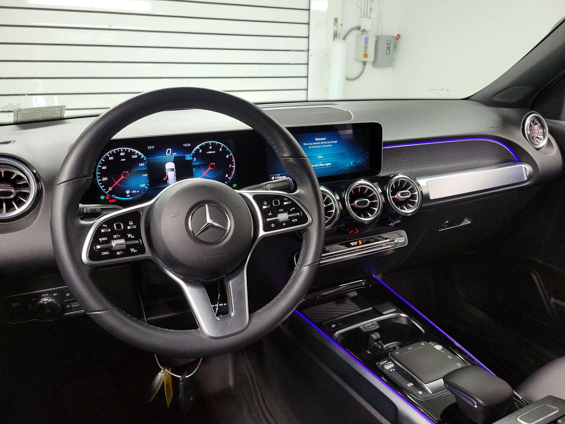 Thumbnail: 2021 Mercedes-Benz GLB - 9