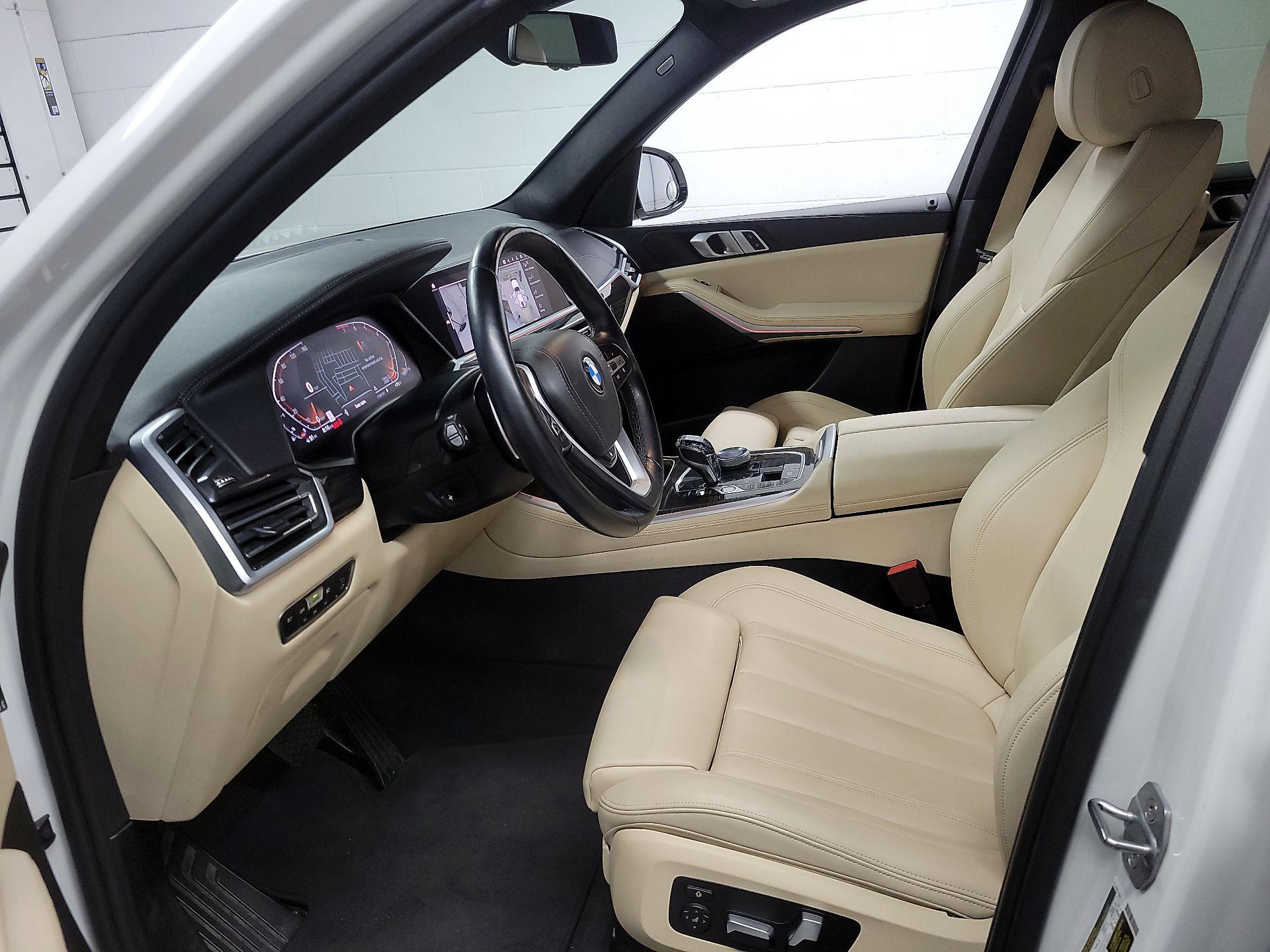 Thumbnail: 2020 BMW X5 - 11