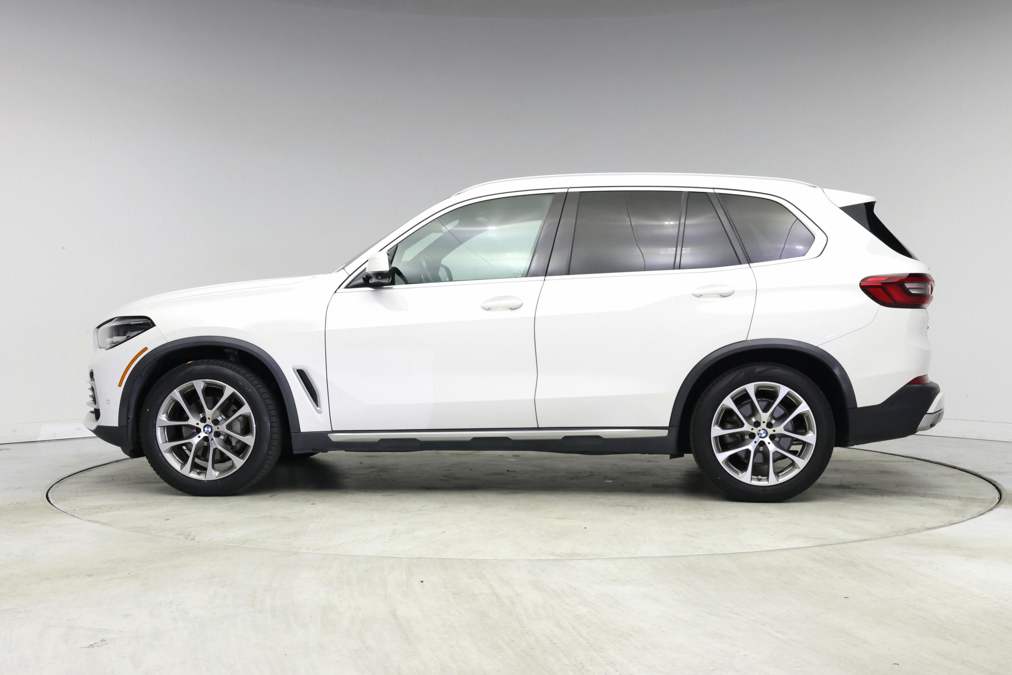 Thumbnail: 2020 BMW X5 - 3
