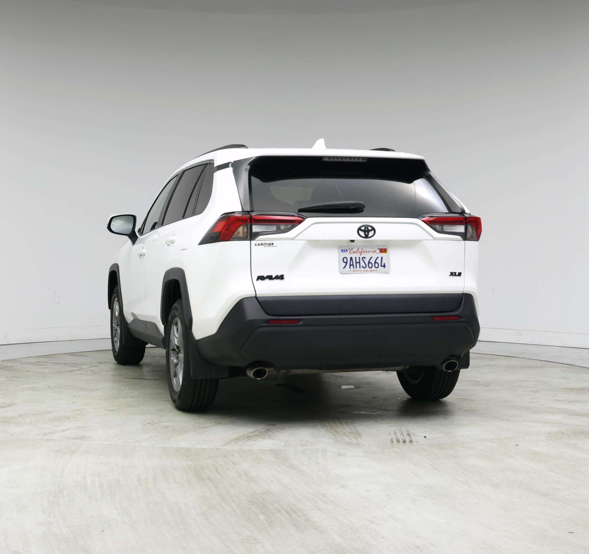 Thumbnail: 2022 Toyota RAV4 - 6