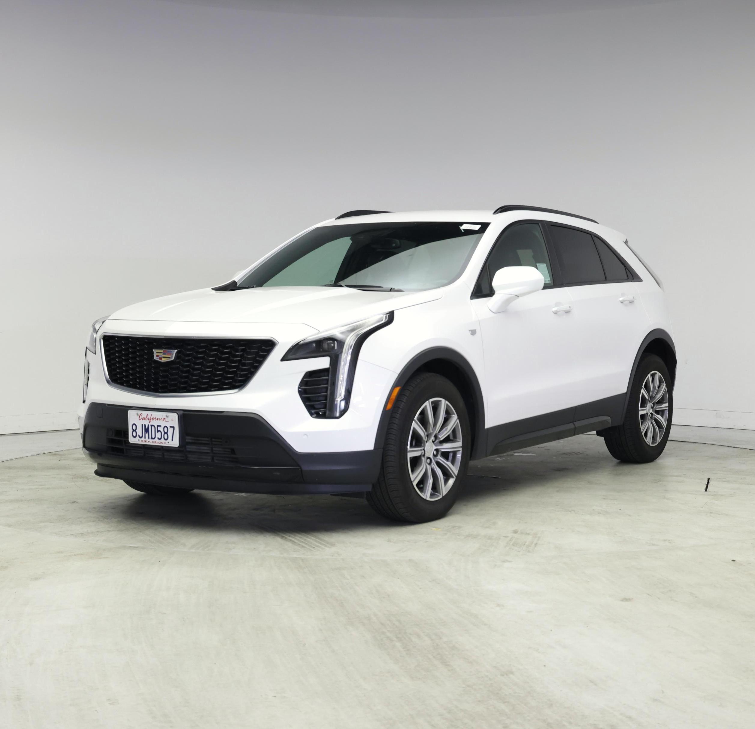 Thumbnail: 2019 Cadillac XT4 - 4