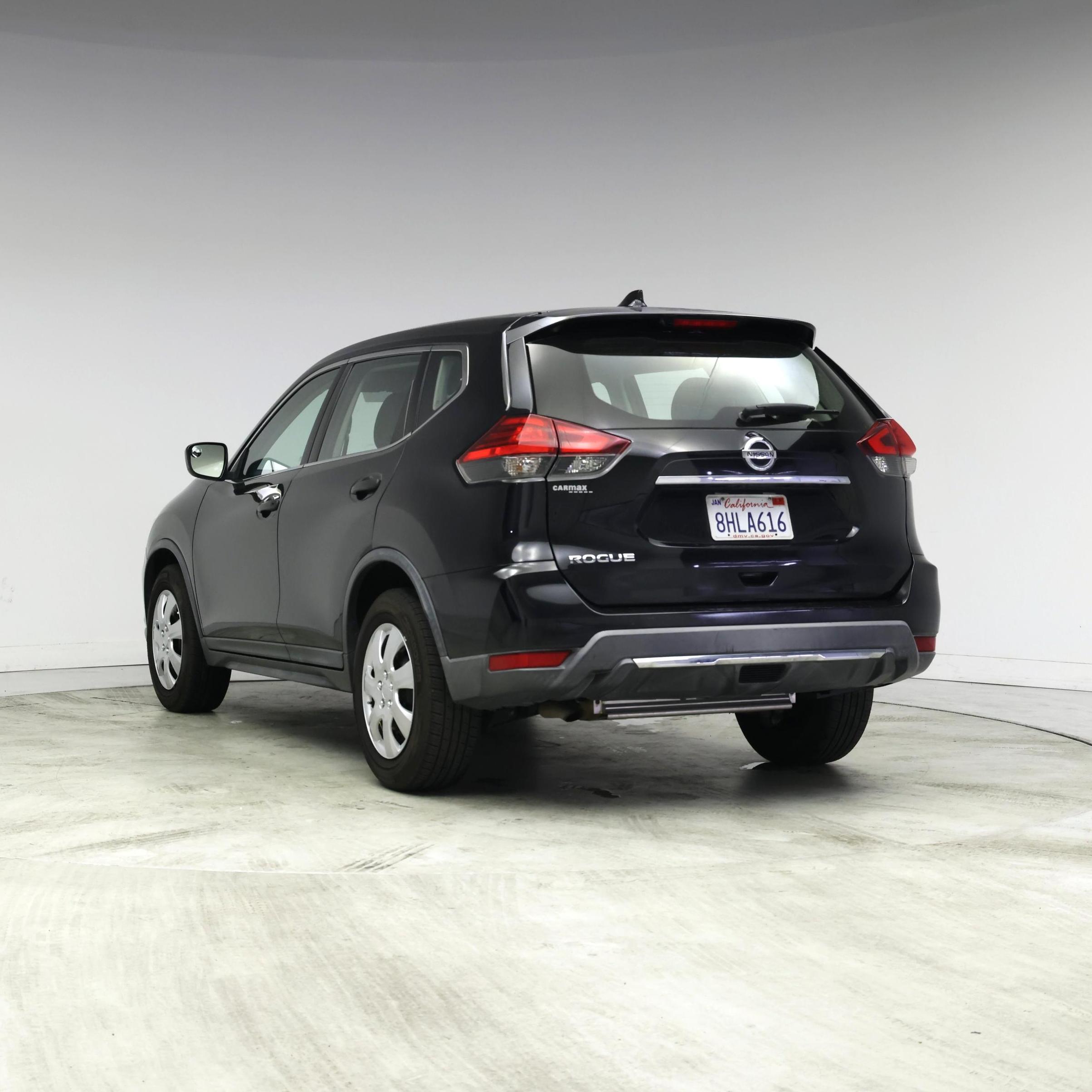 Thumbnail: 2017 Nissan Rogue - 2