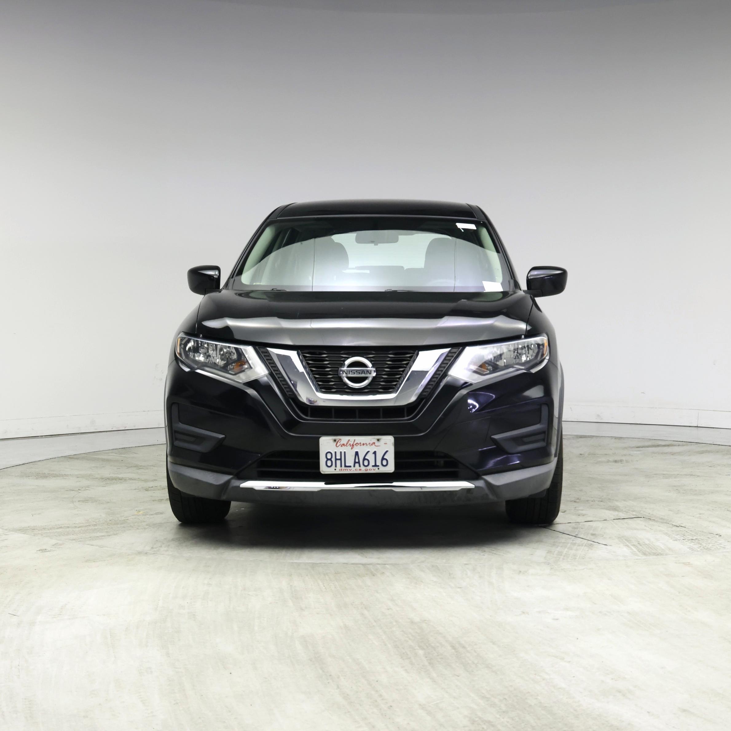 Thumbnail: 2017 Nissan Rogue - 5