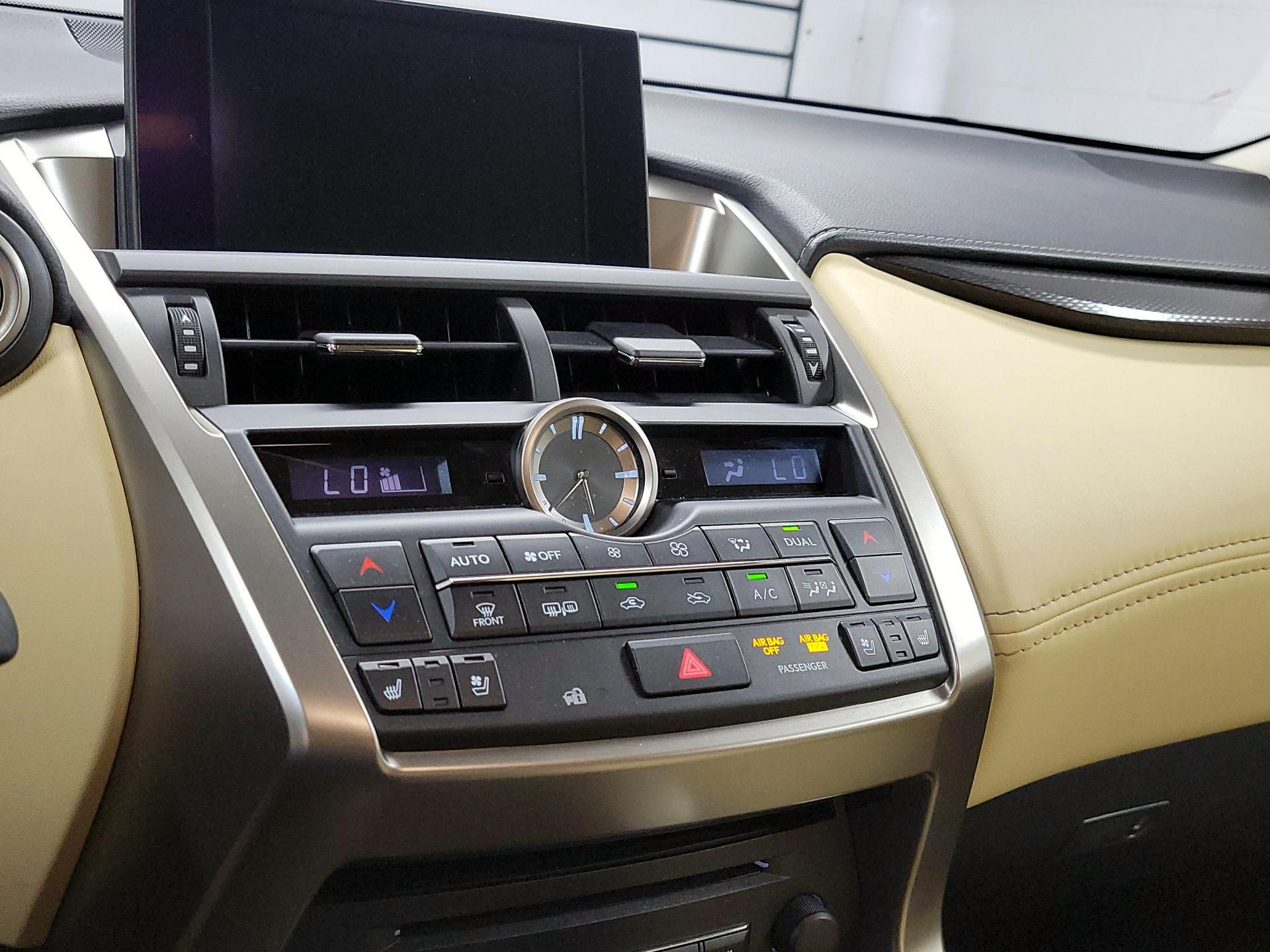 Thumbnail: 2016 Lexus NX - 16