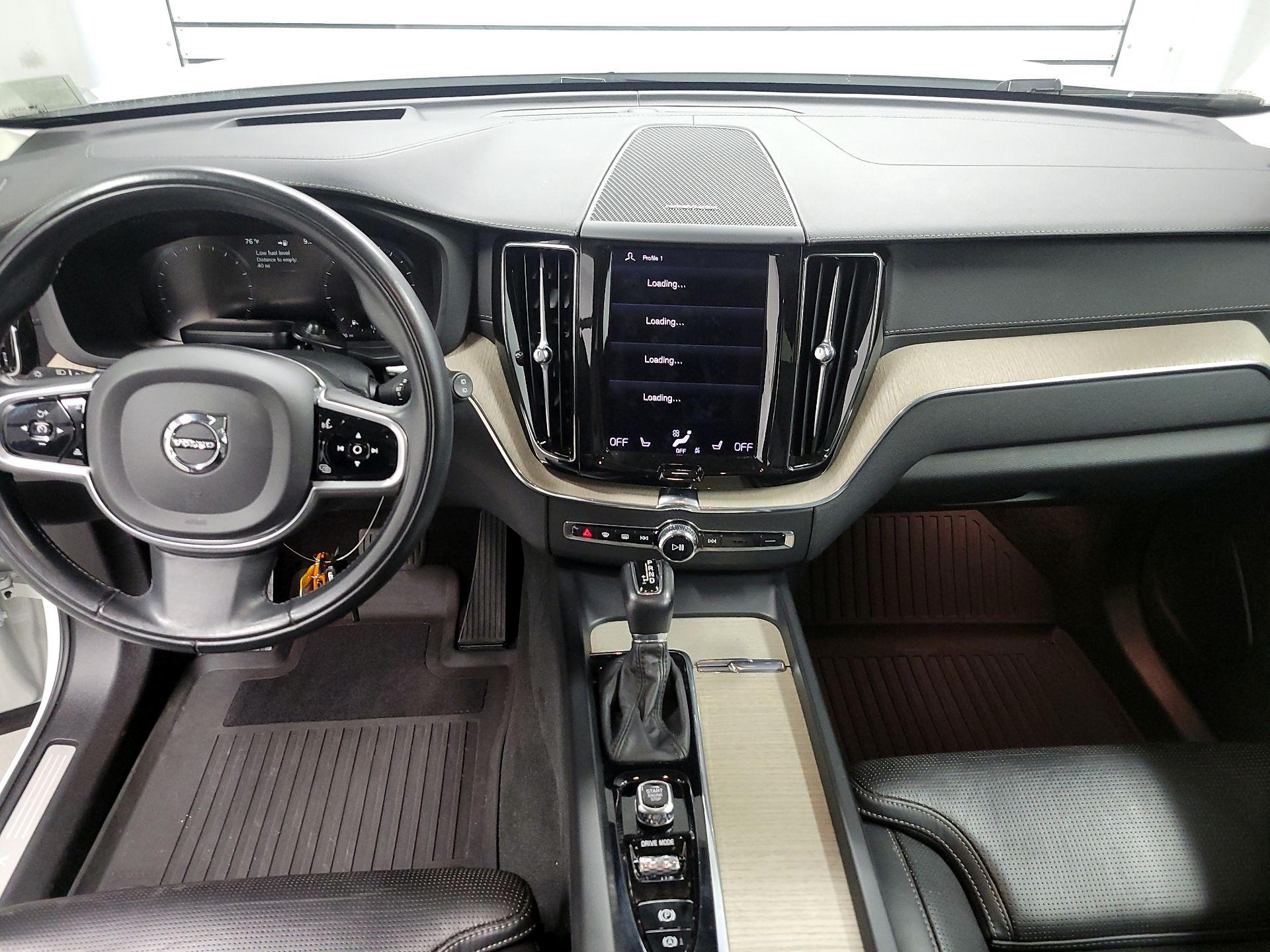 Thumbnail: 2021 Volvo XC60 - 9