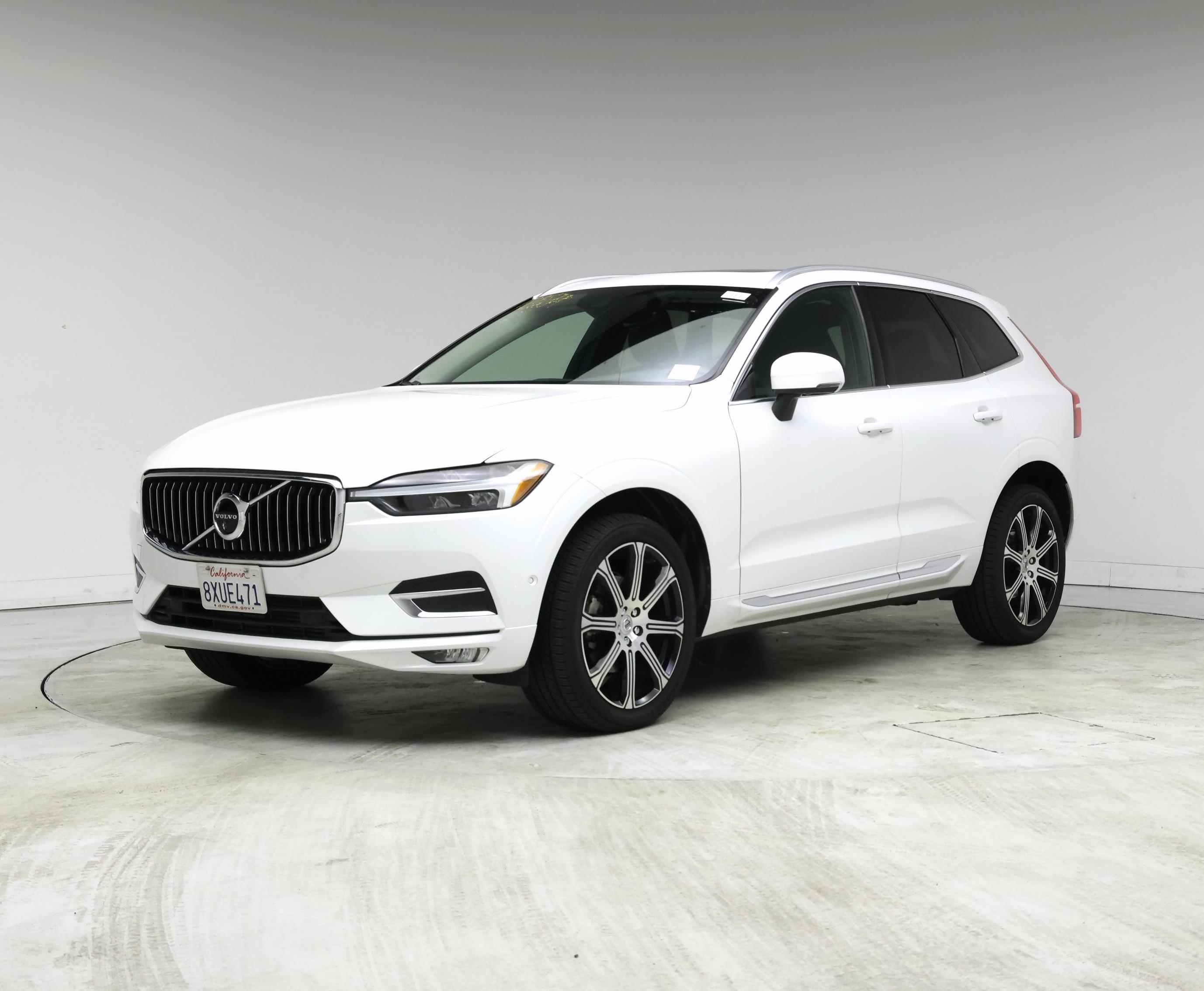 Thumbnail: 2021 Volvo XC60 - 4
