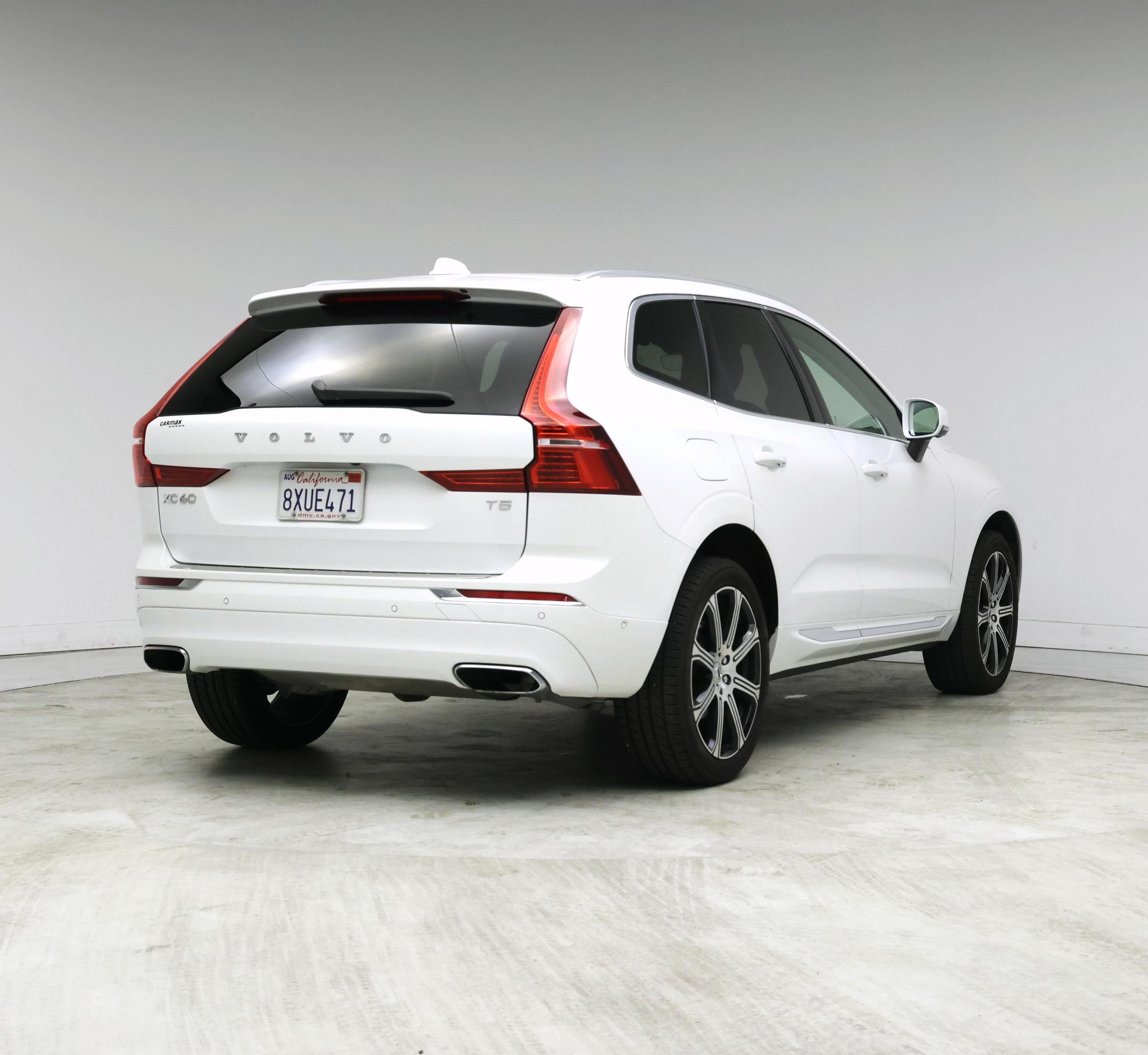 Thumbnail: 2021 Volvo XC60 - 8