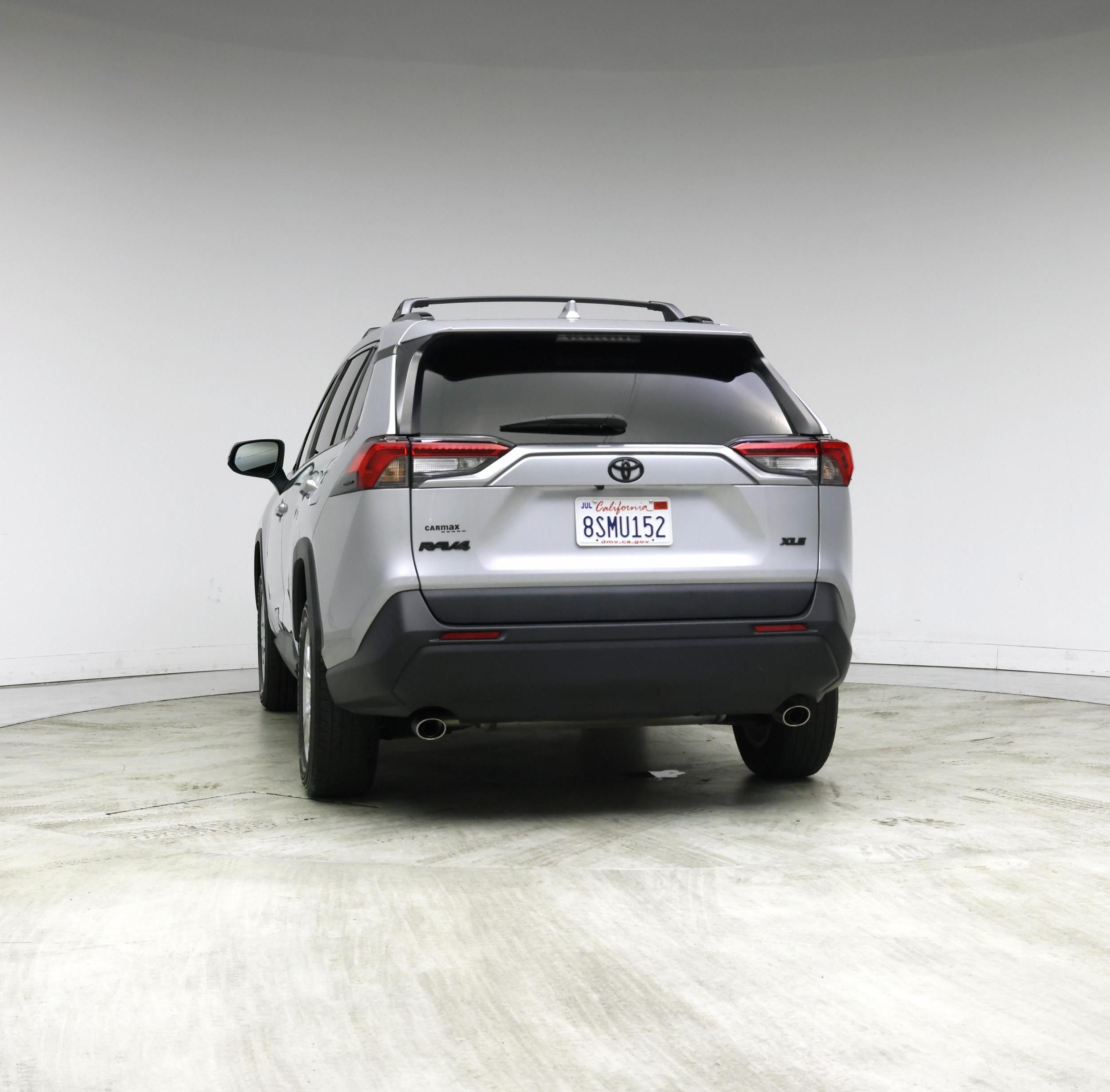 Thumbnail: 2020 Toyota RAV4 - 6