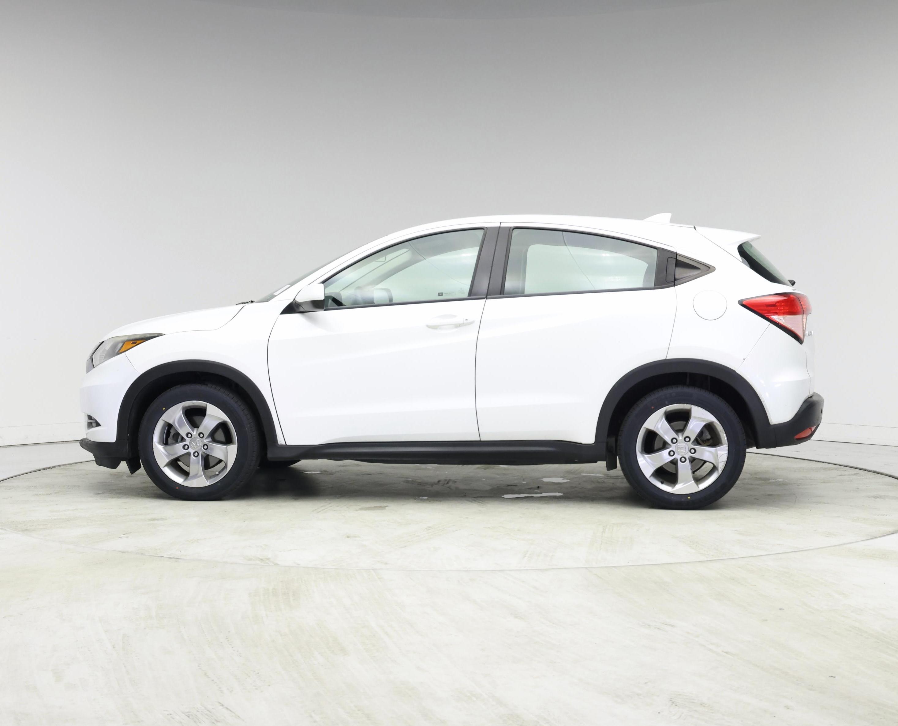 Thumbnail: 2017 Honda HR-V - 3