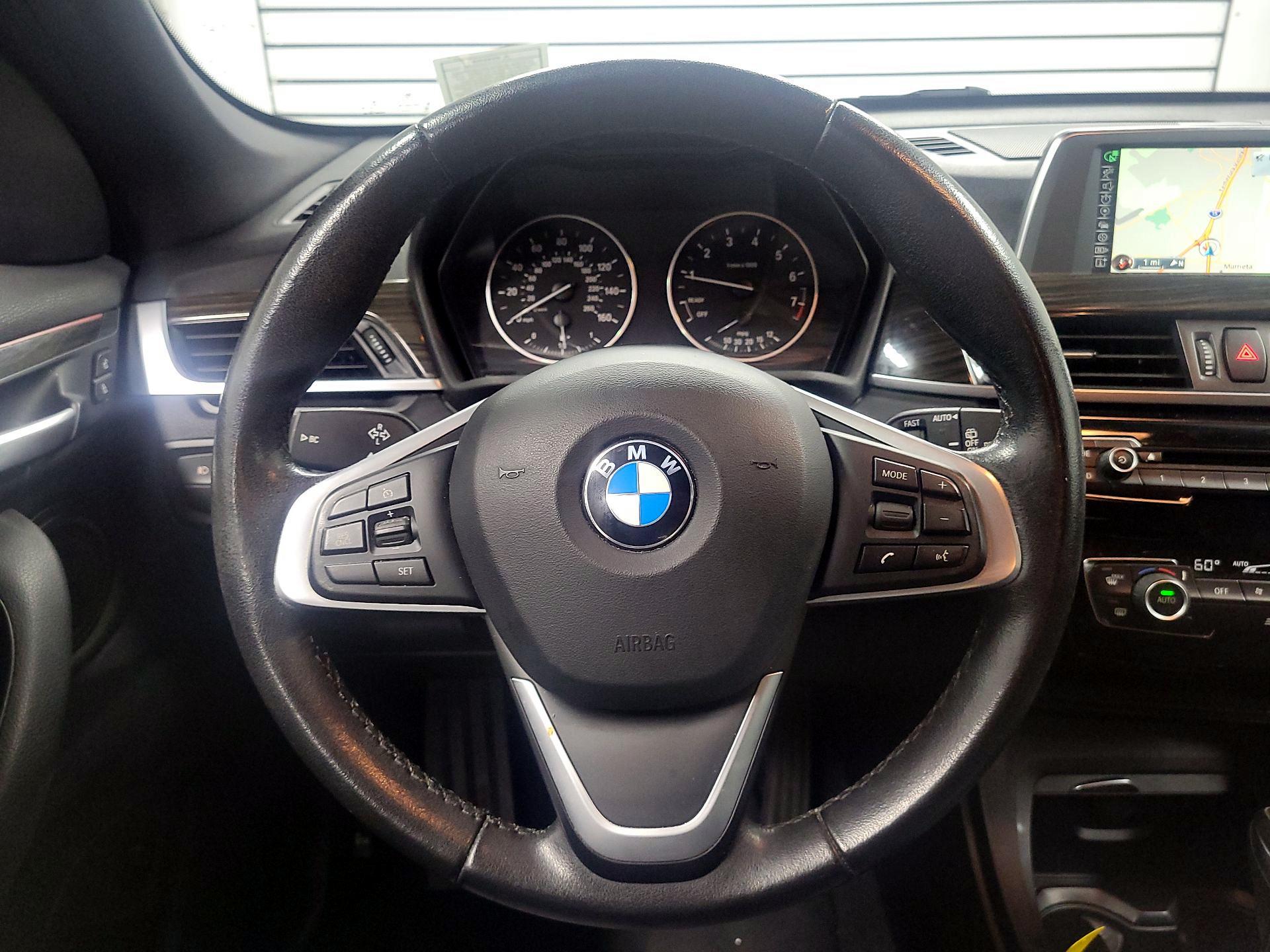 Thumbnail: 2017 BMW X1 - 10