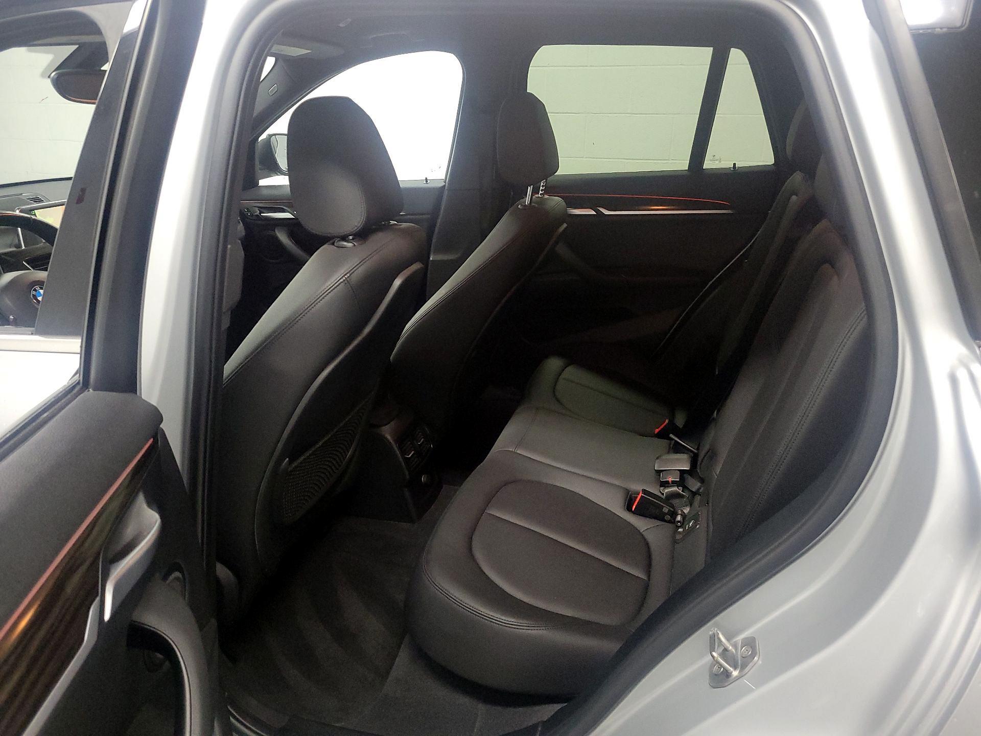 Thumbnail: 2017 BMW X1 - 20
